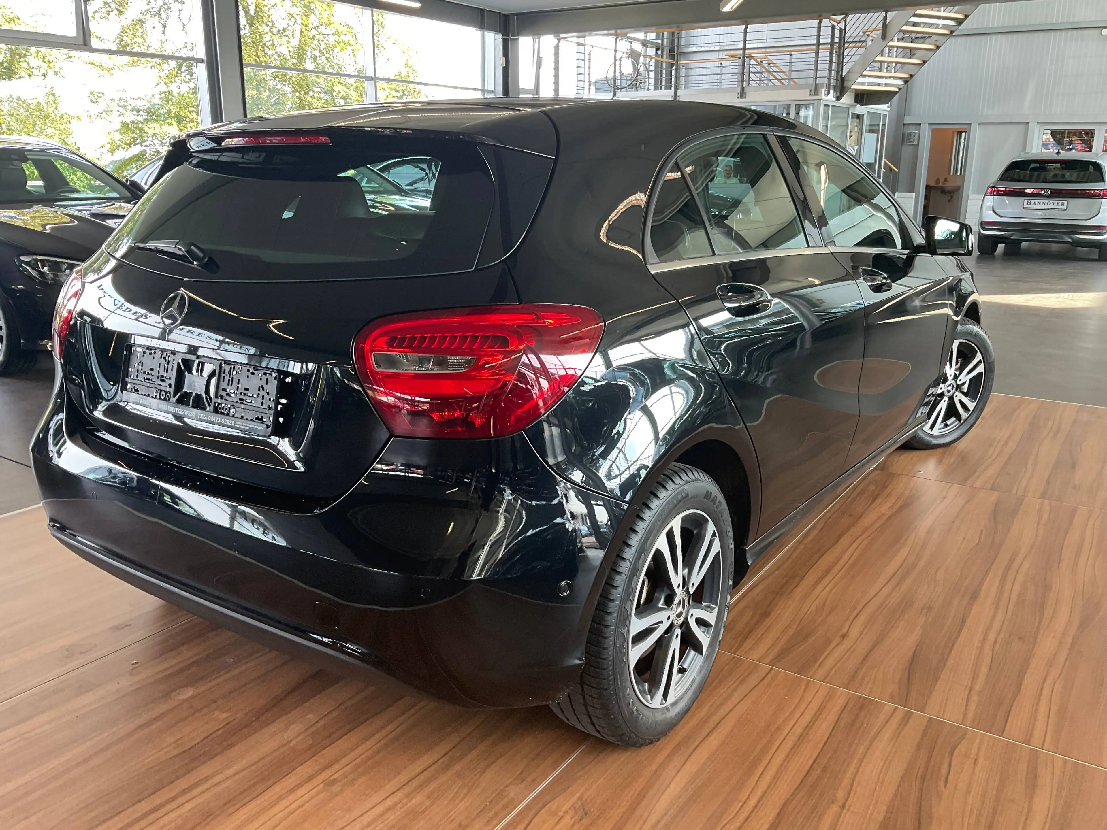 Mercedes-Benz A 180 A 180 Style PANO*GARMIN*GRA*AUDIO20 — photo 2