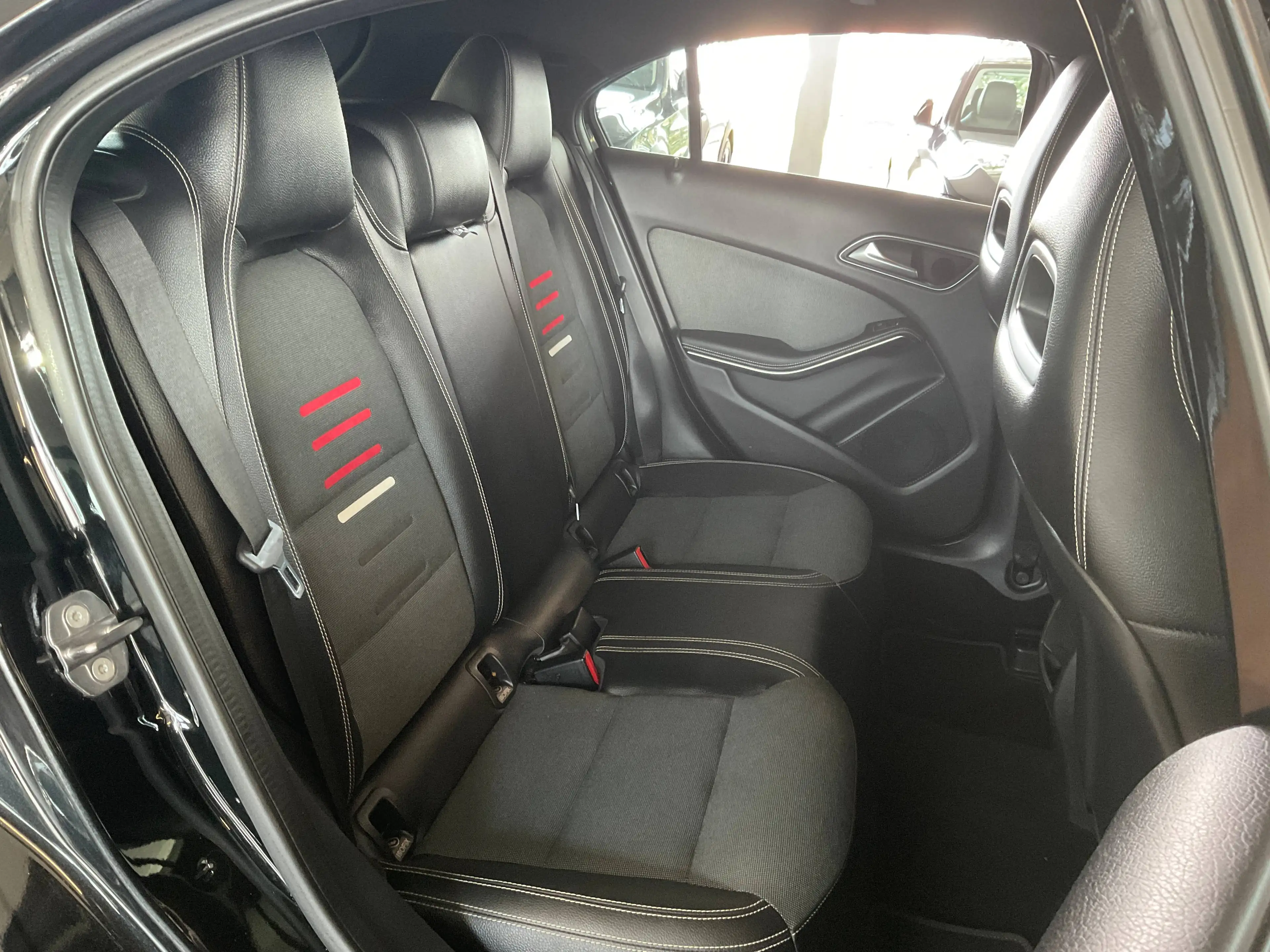 Mercedes-Benz A 180 A 180 Style PANO*GARMIN*GRA*AUDIO20 — photo 9