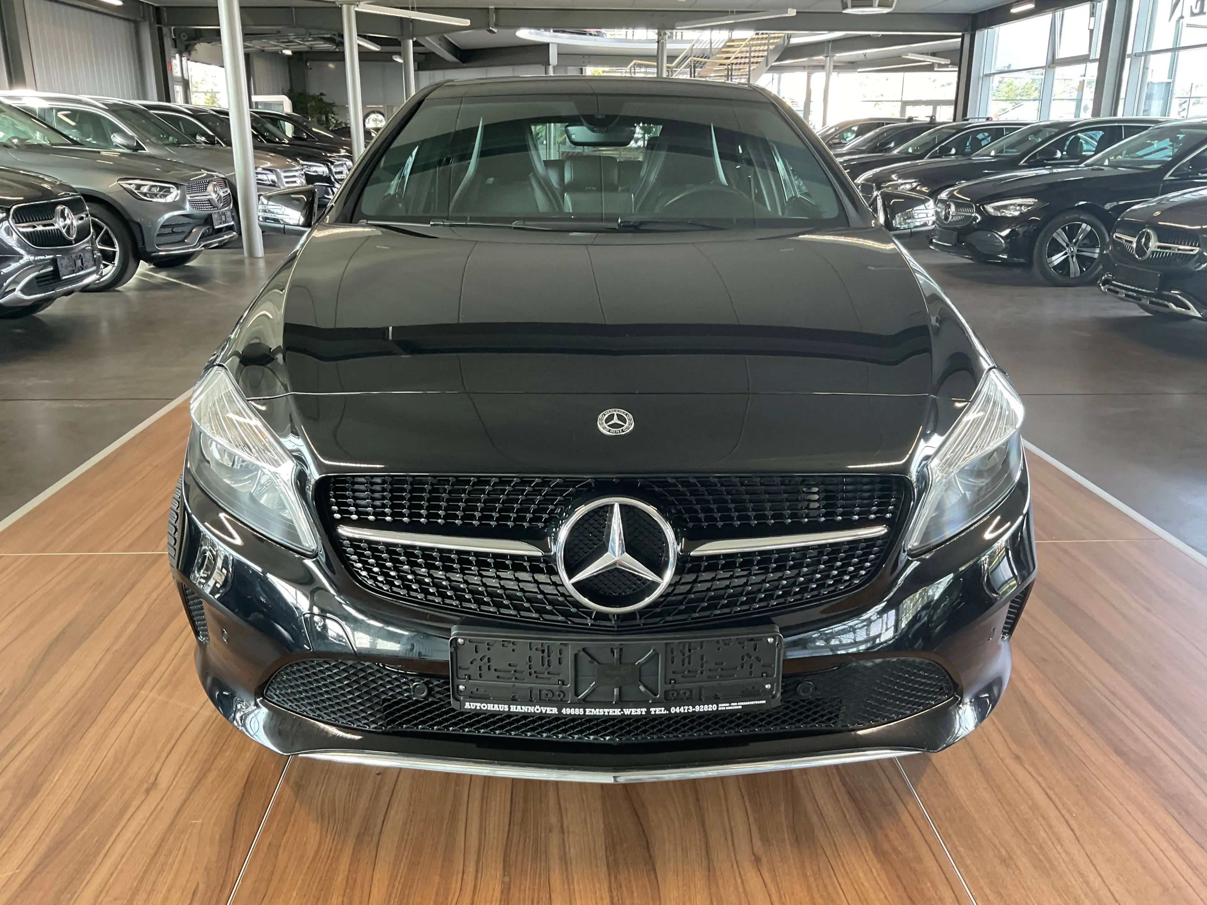 Mercedes-Benz A 180 A 180 Style PANO*GARMIN*GRA*AUDIO20 — photo 4