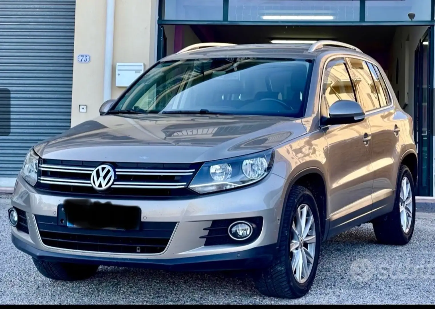 Volkswagen Tiguan 2.0 tdi R-Line BM 4motion dsg - 1