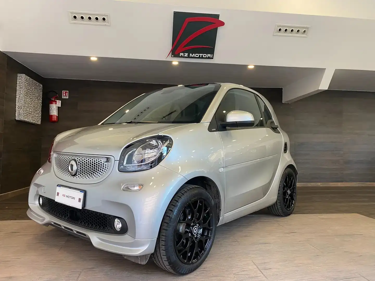 smart forTwo 0.9 Superpassion 90cv Twinamic-ITALIANA-UNICO PRO* Plateado - 1