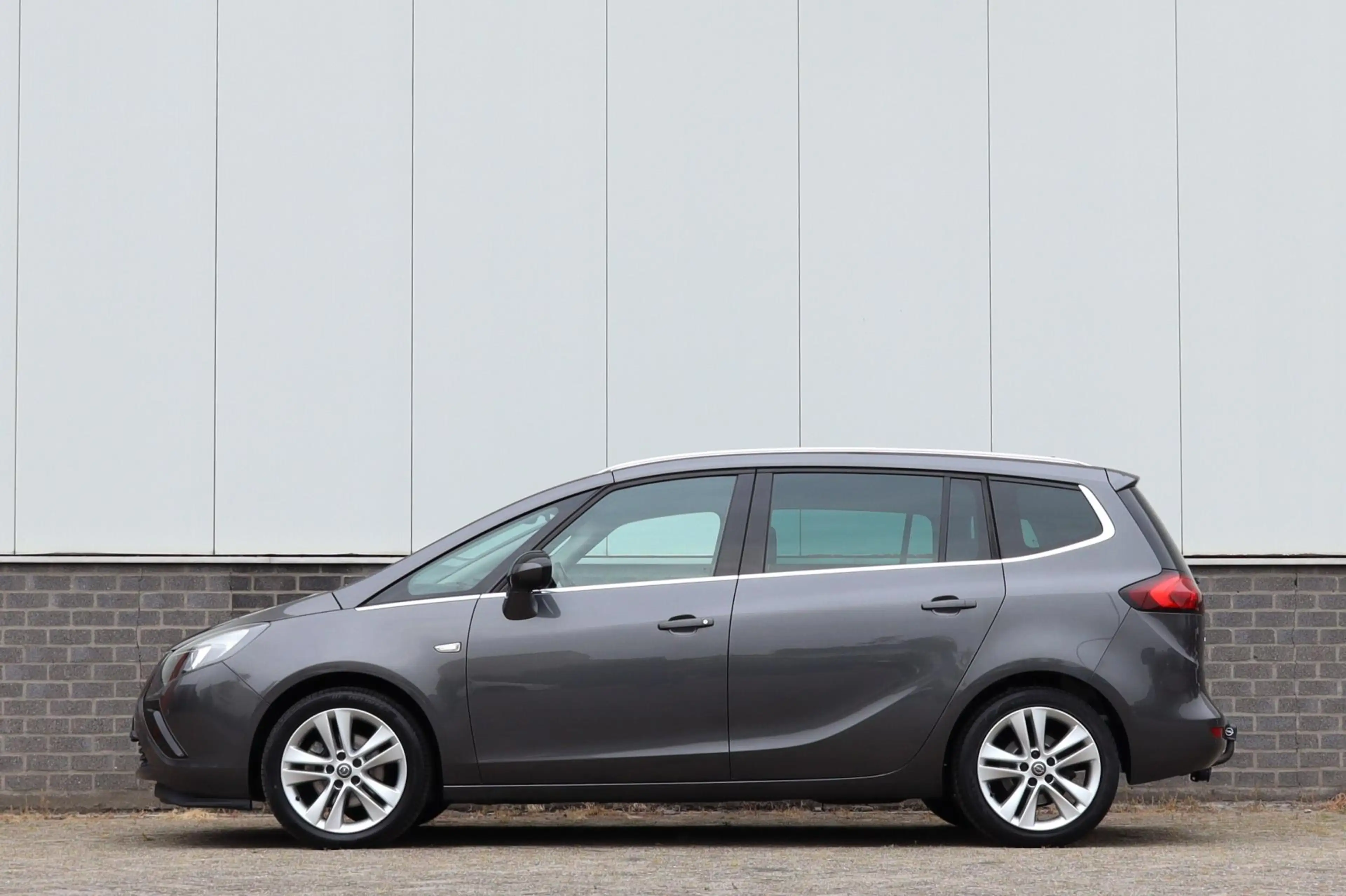 Opel Zafira Tourer 1.4 T Cosmo Automaat Navi Trekhaak — photo 4