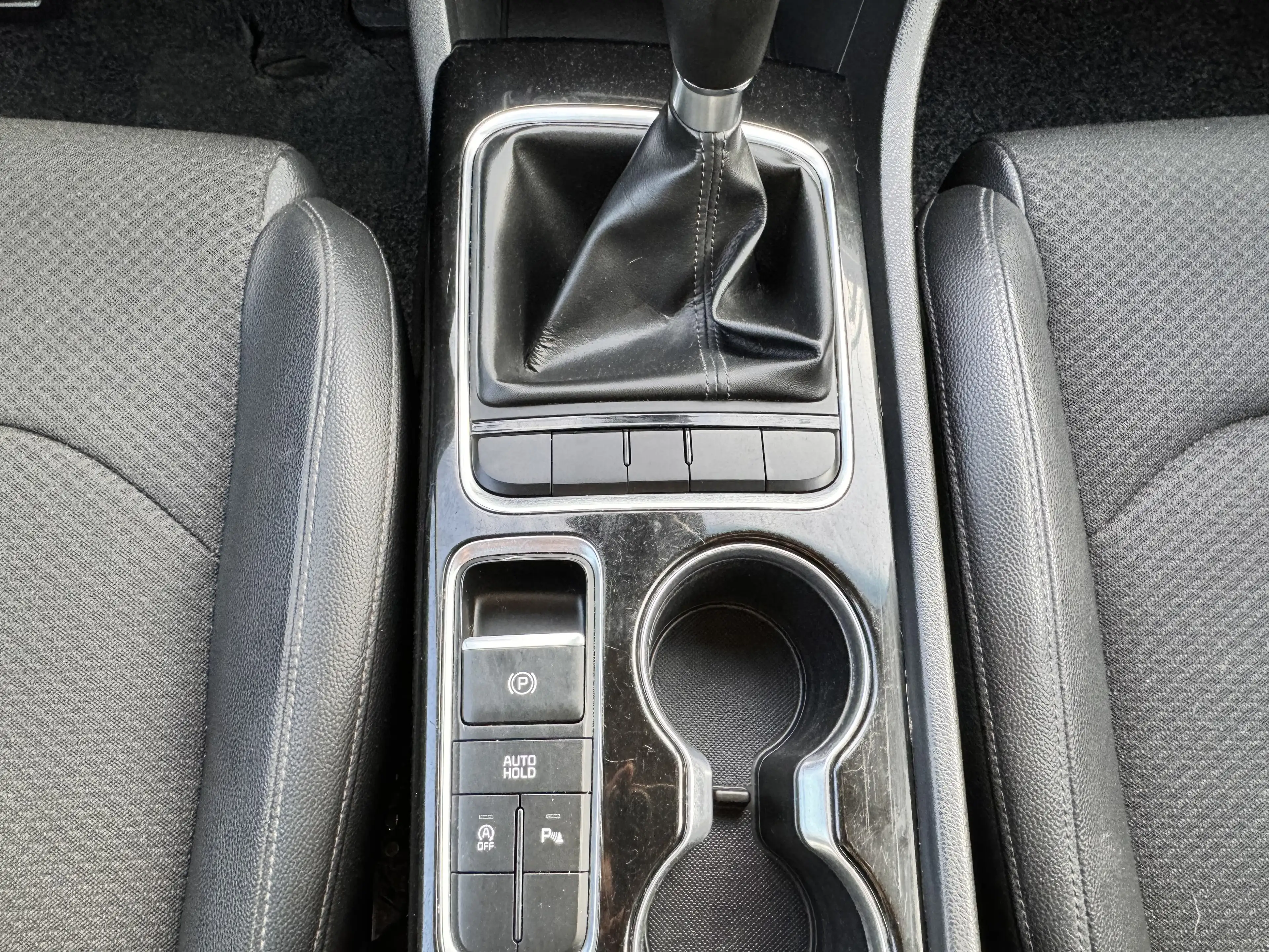 Kia Optima Optima Sportswagon 1.7 CRDI Business — photo 13