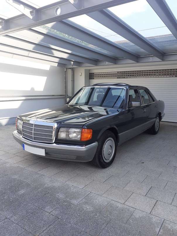 Second hand Mercedes Benz S-Class 260