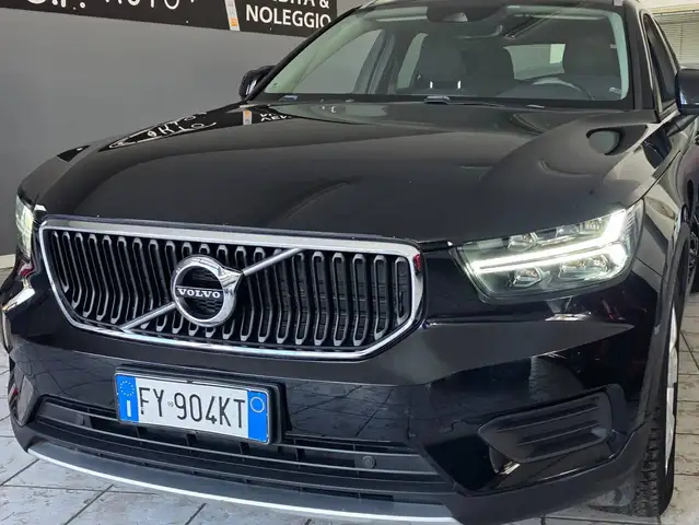Volvo XC40 XC40 2.0 d3 Momentum awd geartronic my20