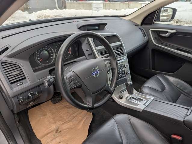 2011 Volvo XC60 AWD 5dr 3.2L Level II thumb 10
