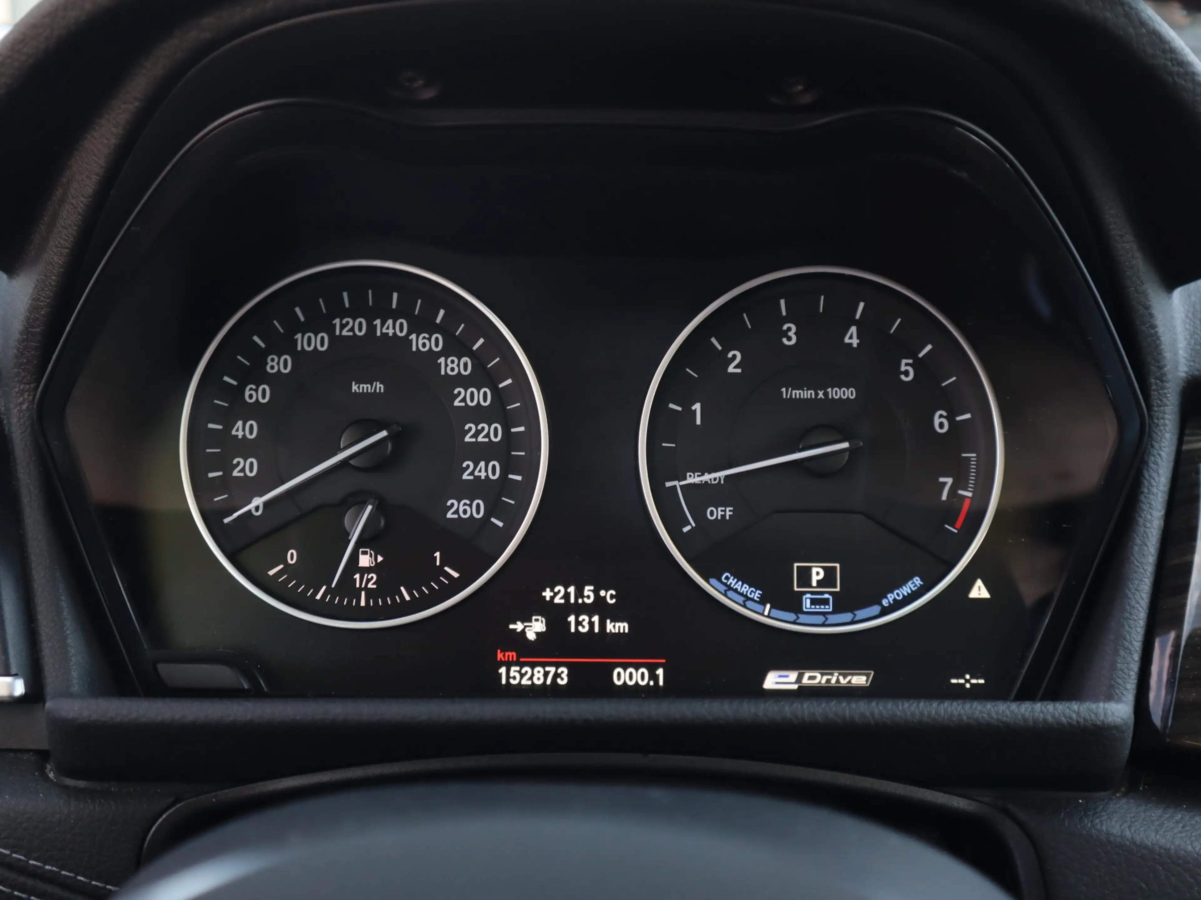 BMW 225 2-serie Active Tourer 225xe M Sport / Leder / Pano — photo 11