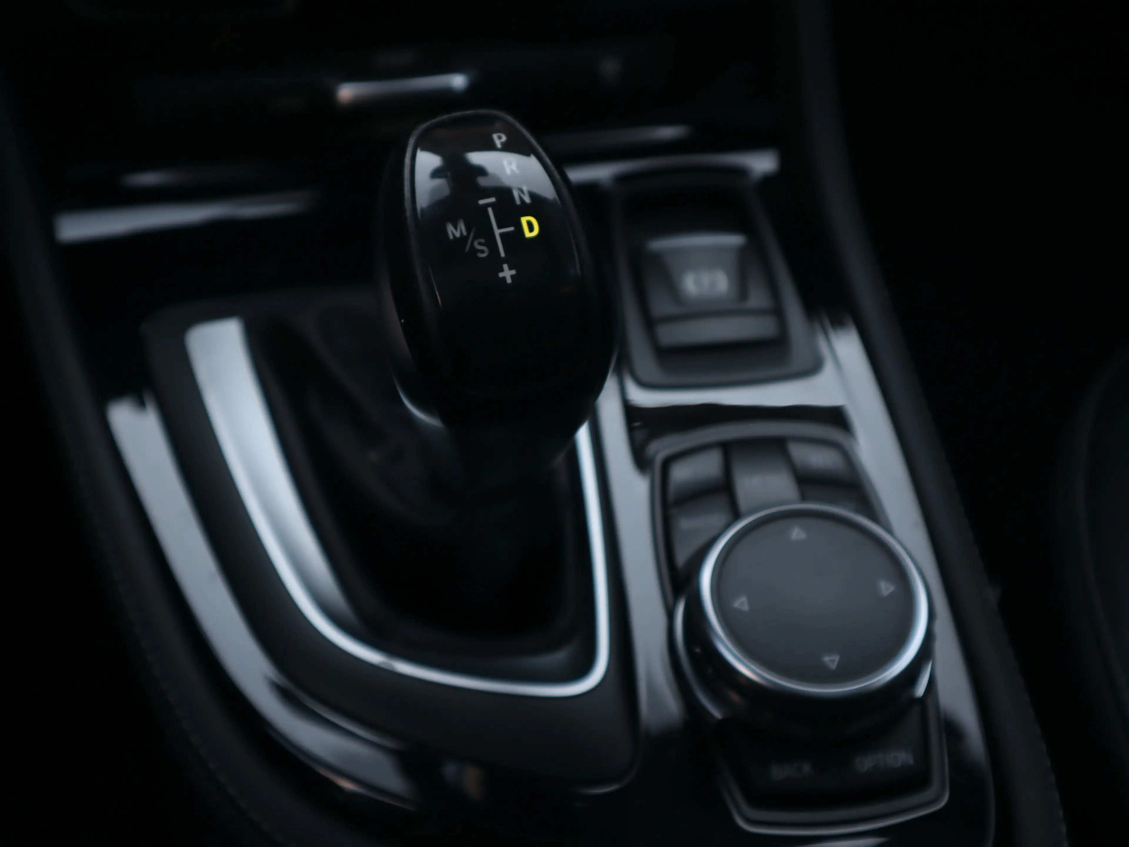BMW 225 2-serie Active Tourer 225xe M Sport / Leder / Pano — photo 20