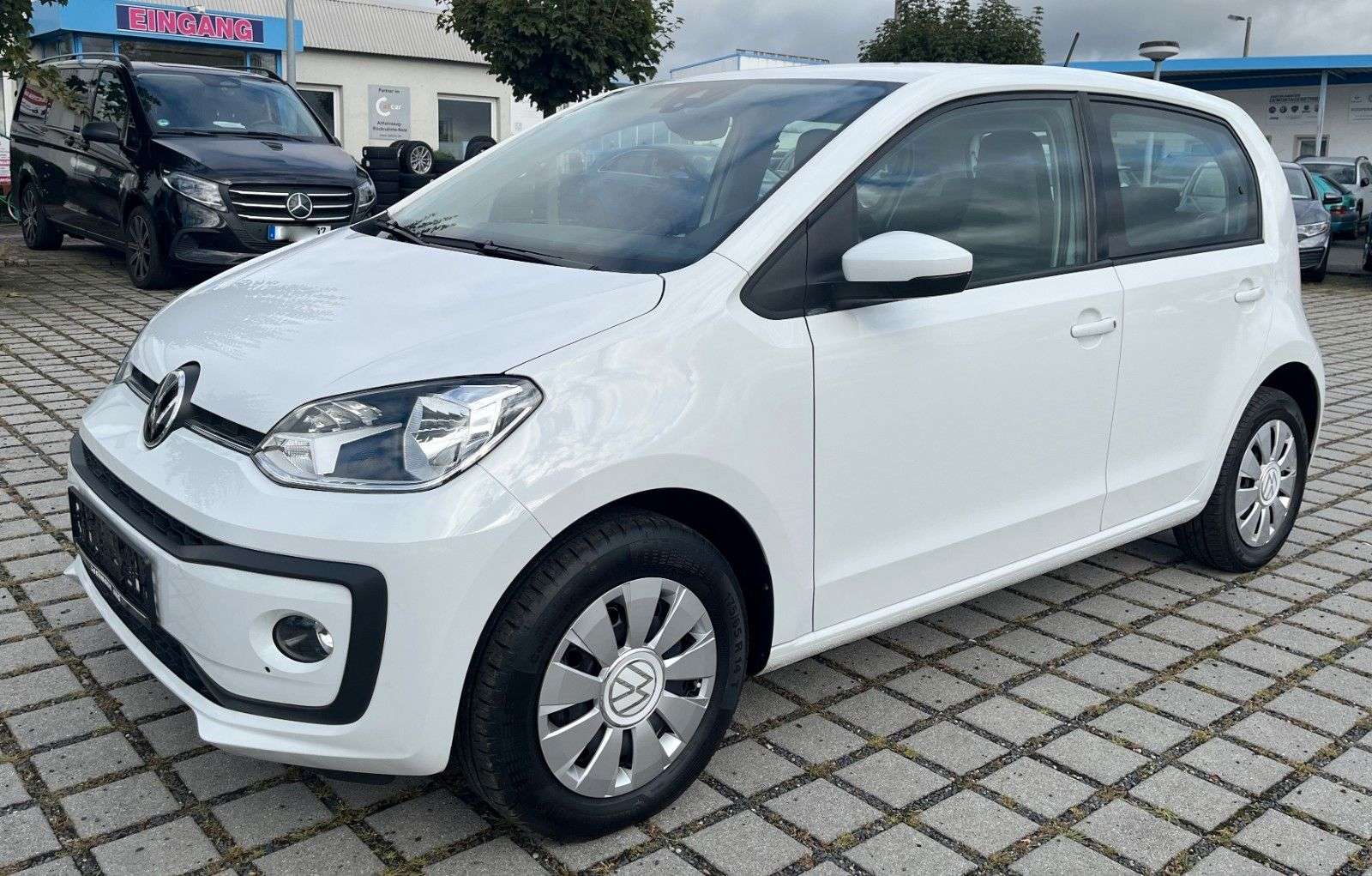 Volkswagen up!