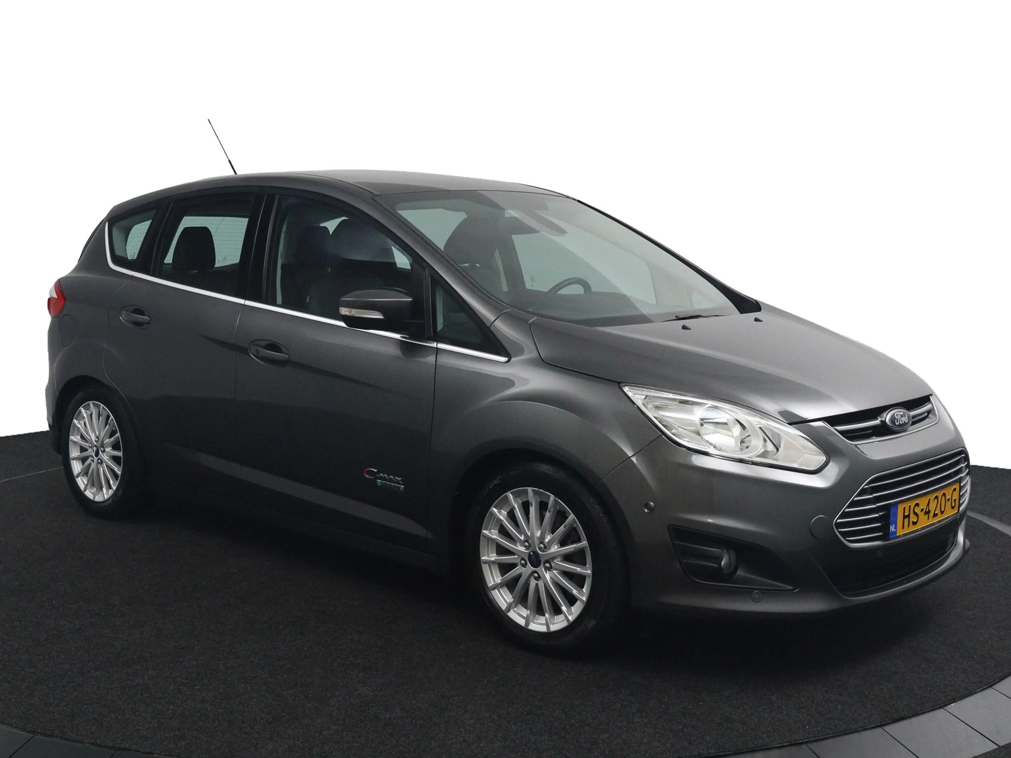 Ford C-Max 2.0 Plug-in Hybrid Titanium Plus — photo 6