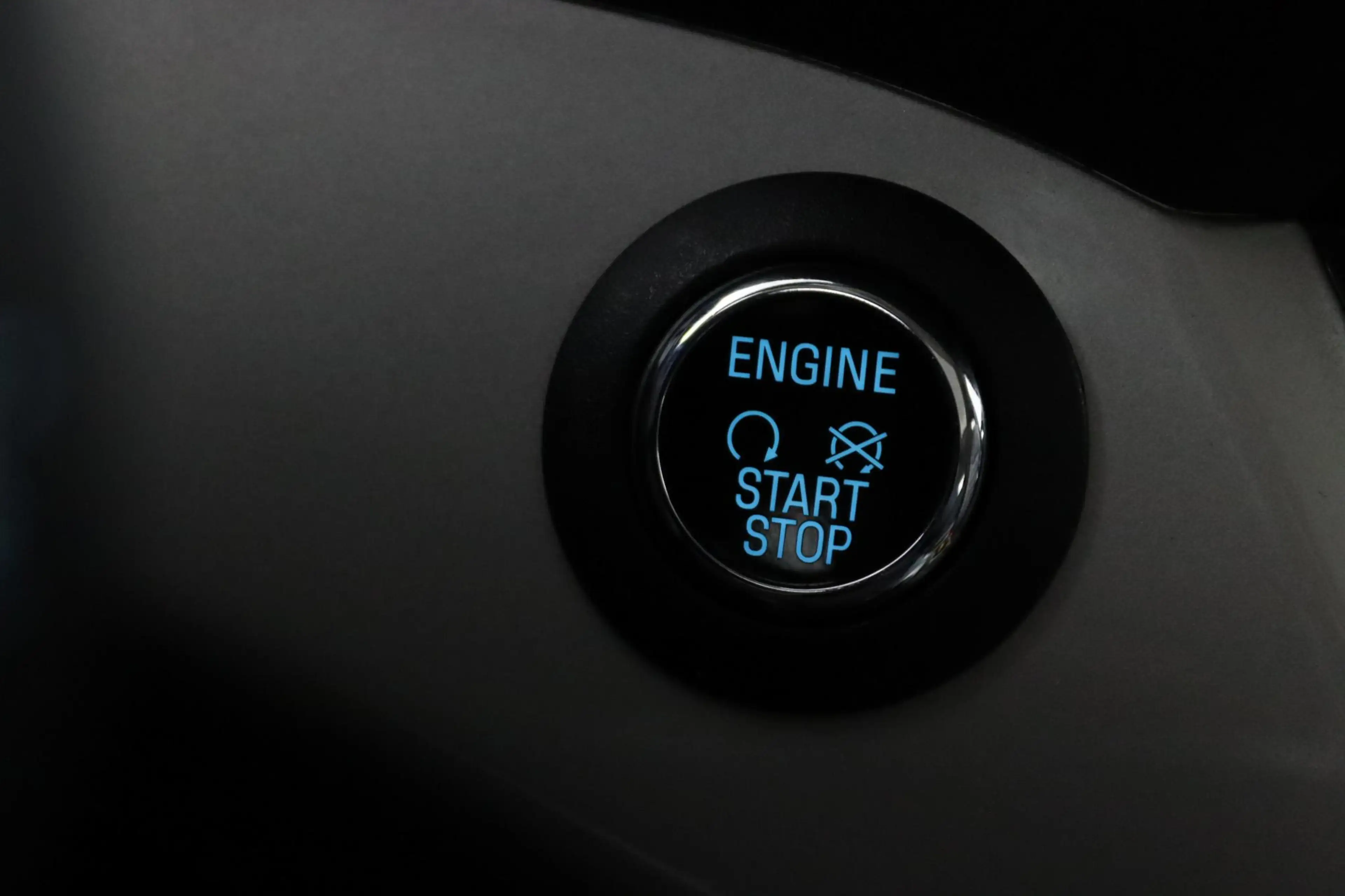 Ford C-Max 2.0 Plug-in Hybrid Titanium Plus — photo 19