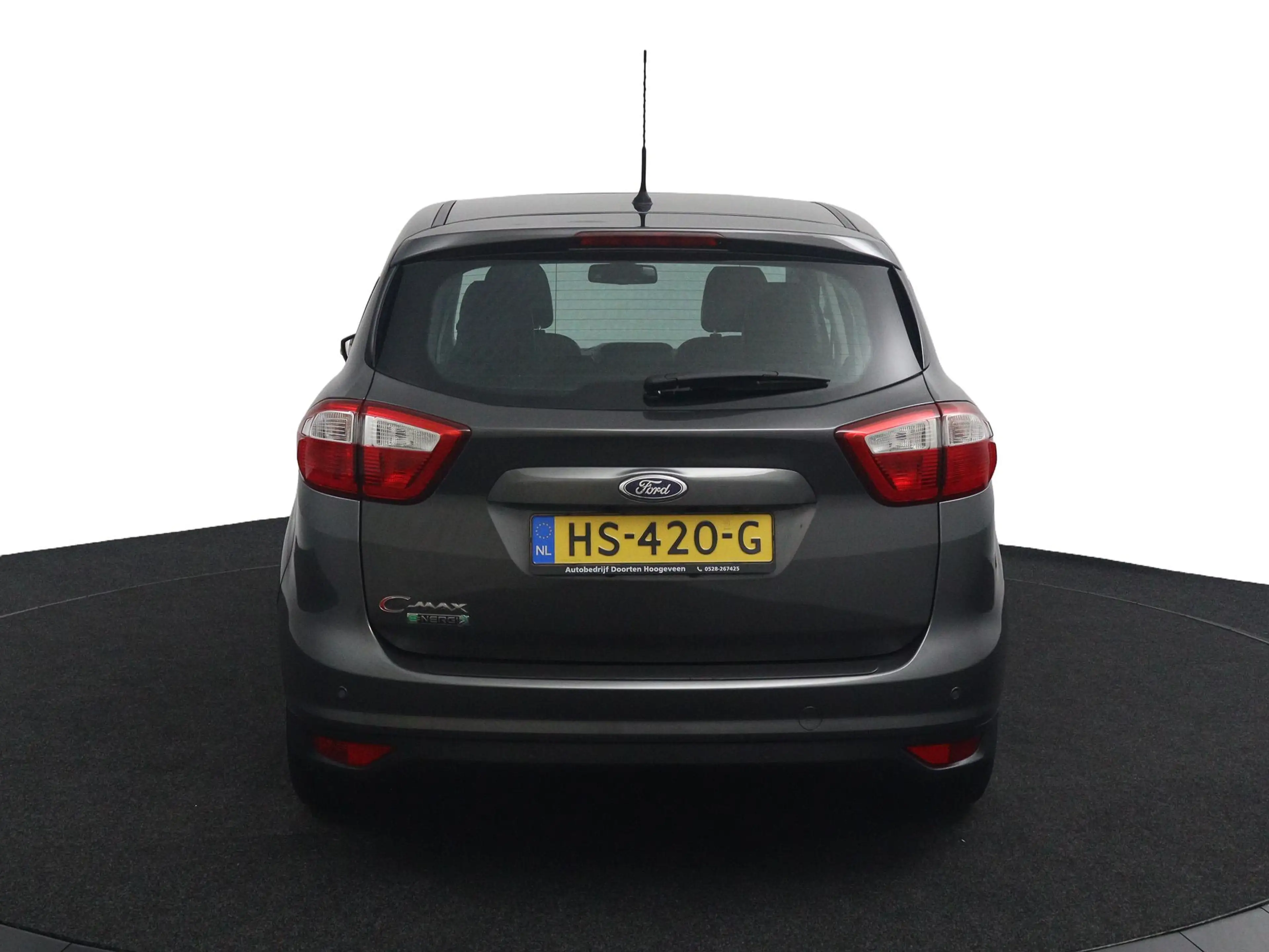 Ford C-Max 2.0 Plug-in Hybrid Titanium Plus — photo 8