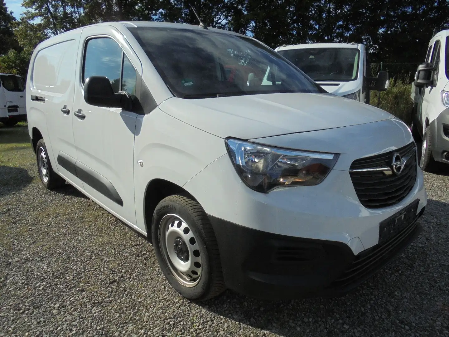 Opel Combo E Cargo 1.5 D Kasten Edition XL 1. Hand L2 Weiß - 1