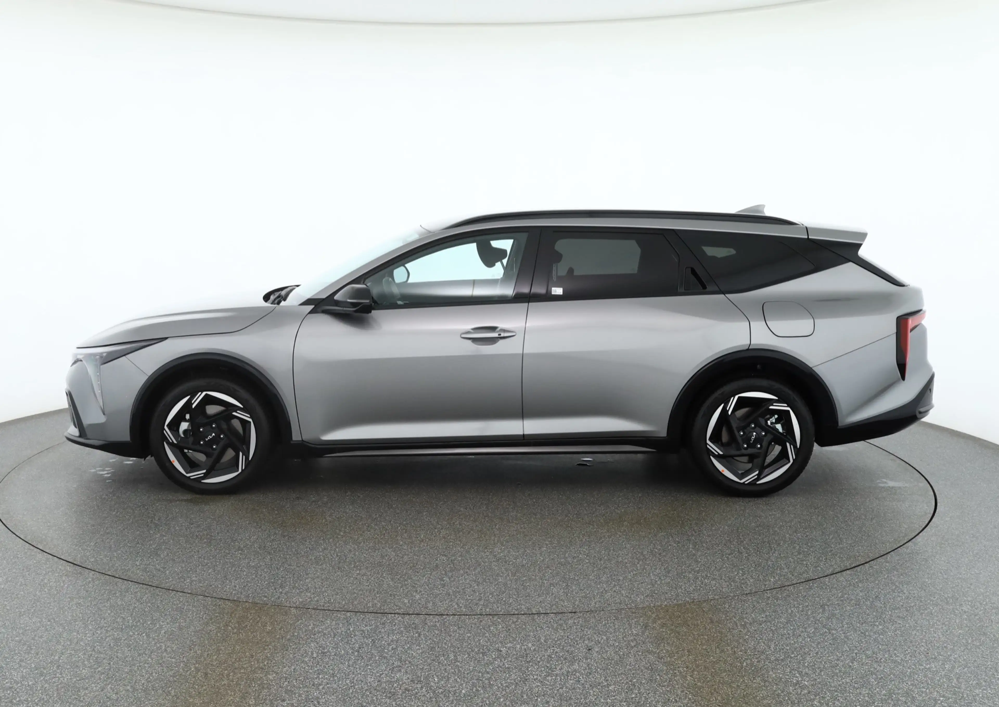 Kia Ceed SW / cee'd SW K4 Sportswagon 1.6 T-GDI Aut. LED ACC Navi — photo 2