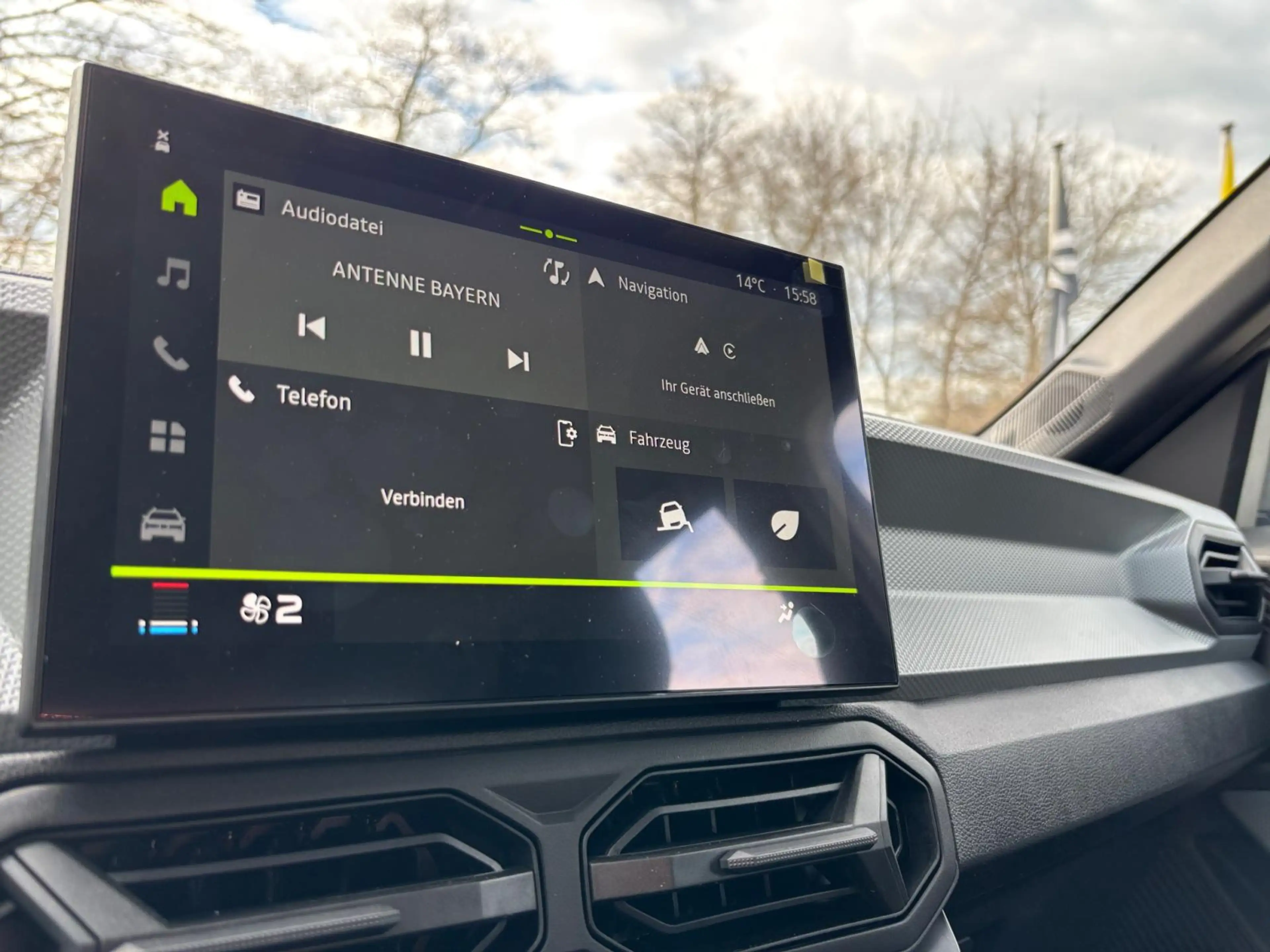 Dacia Bigster Essential mild hybrid-G 140 AKTION — photo 22