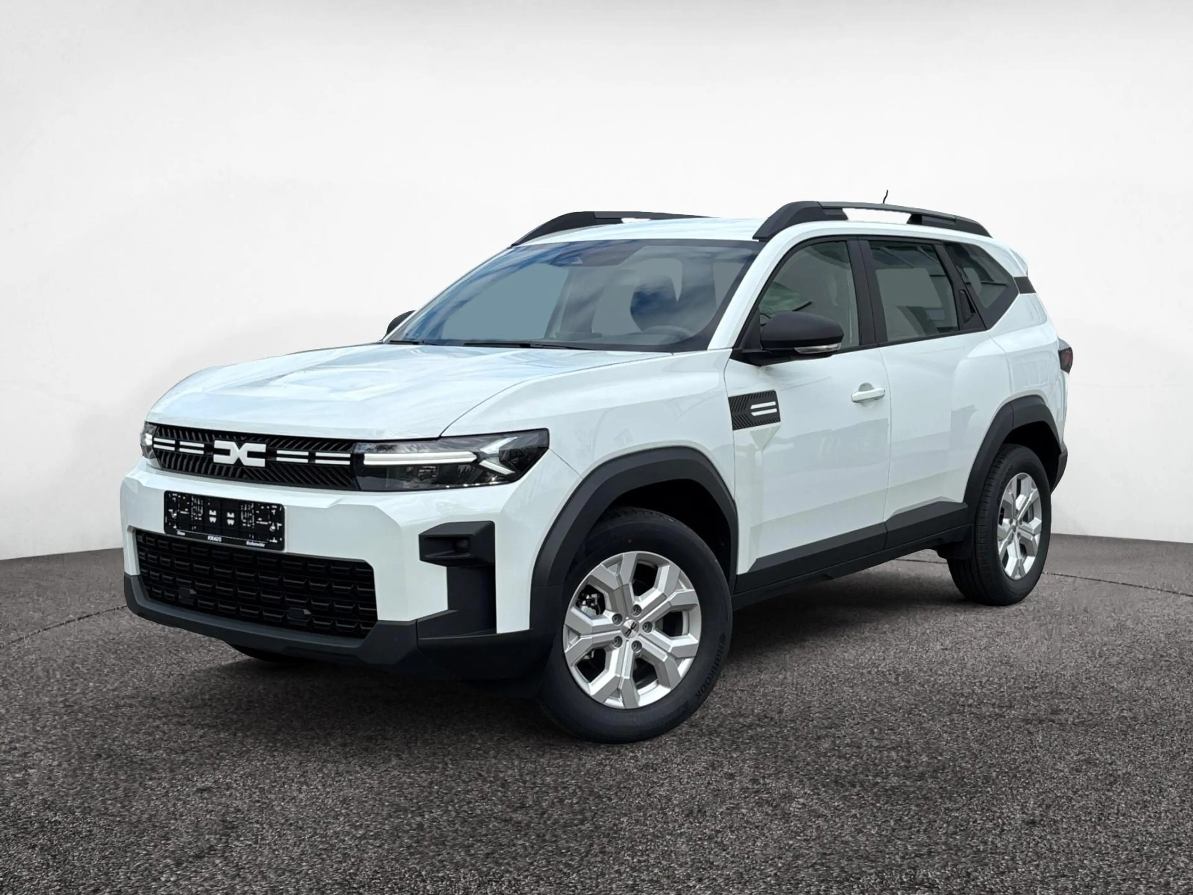 Dacia Bigster Essential mild hybrid-G 140 AKTION — photo 2