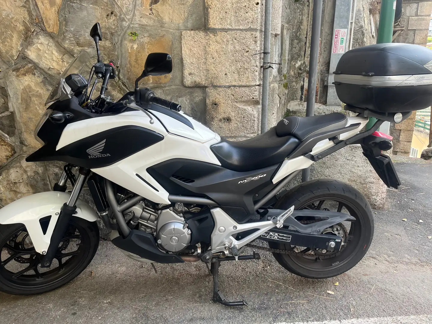 Honda NC 700 Bianco - 1