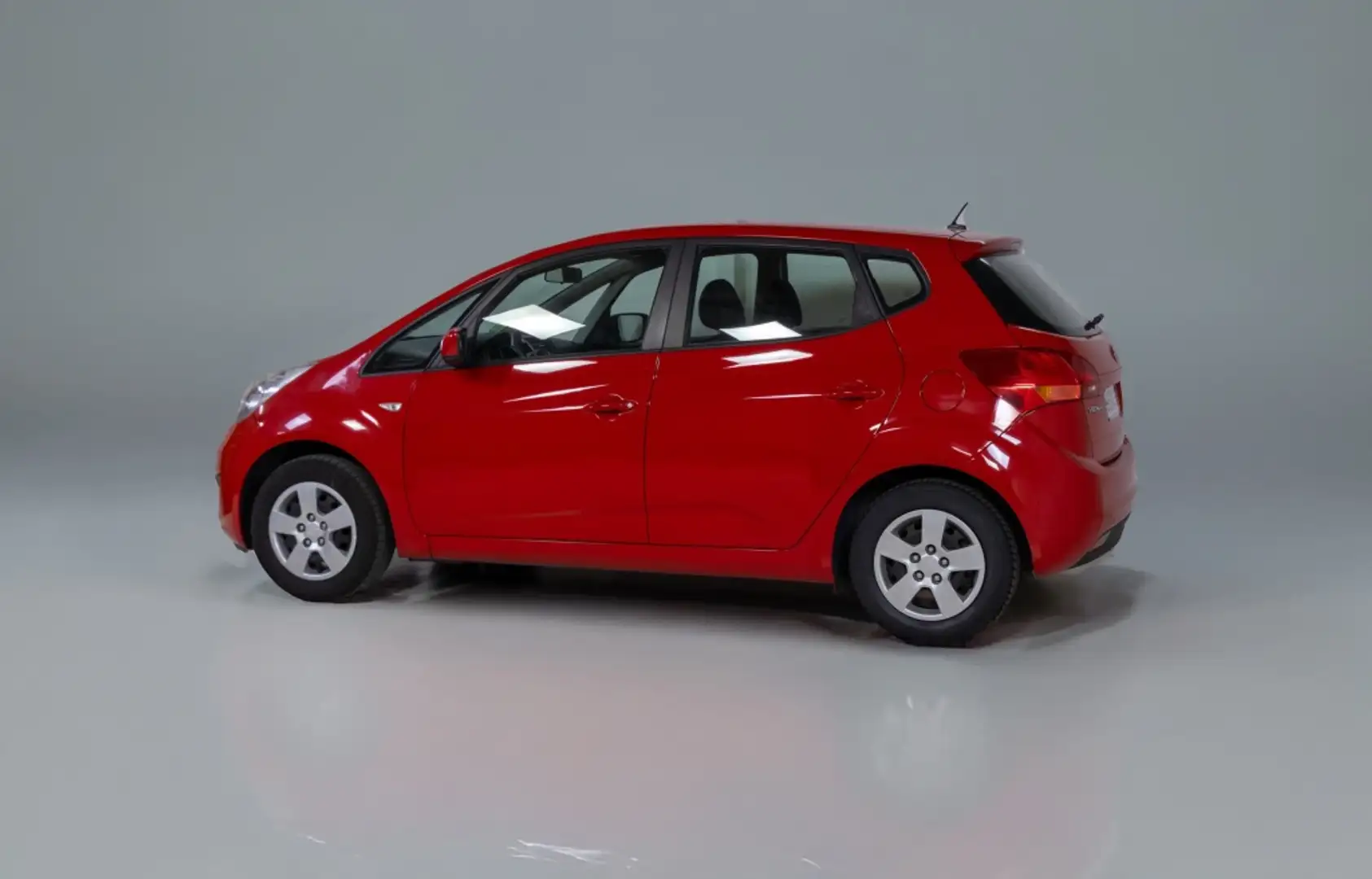 Kia Venga 1.4 CVVT Concept Rouge - 2