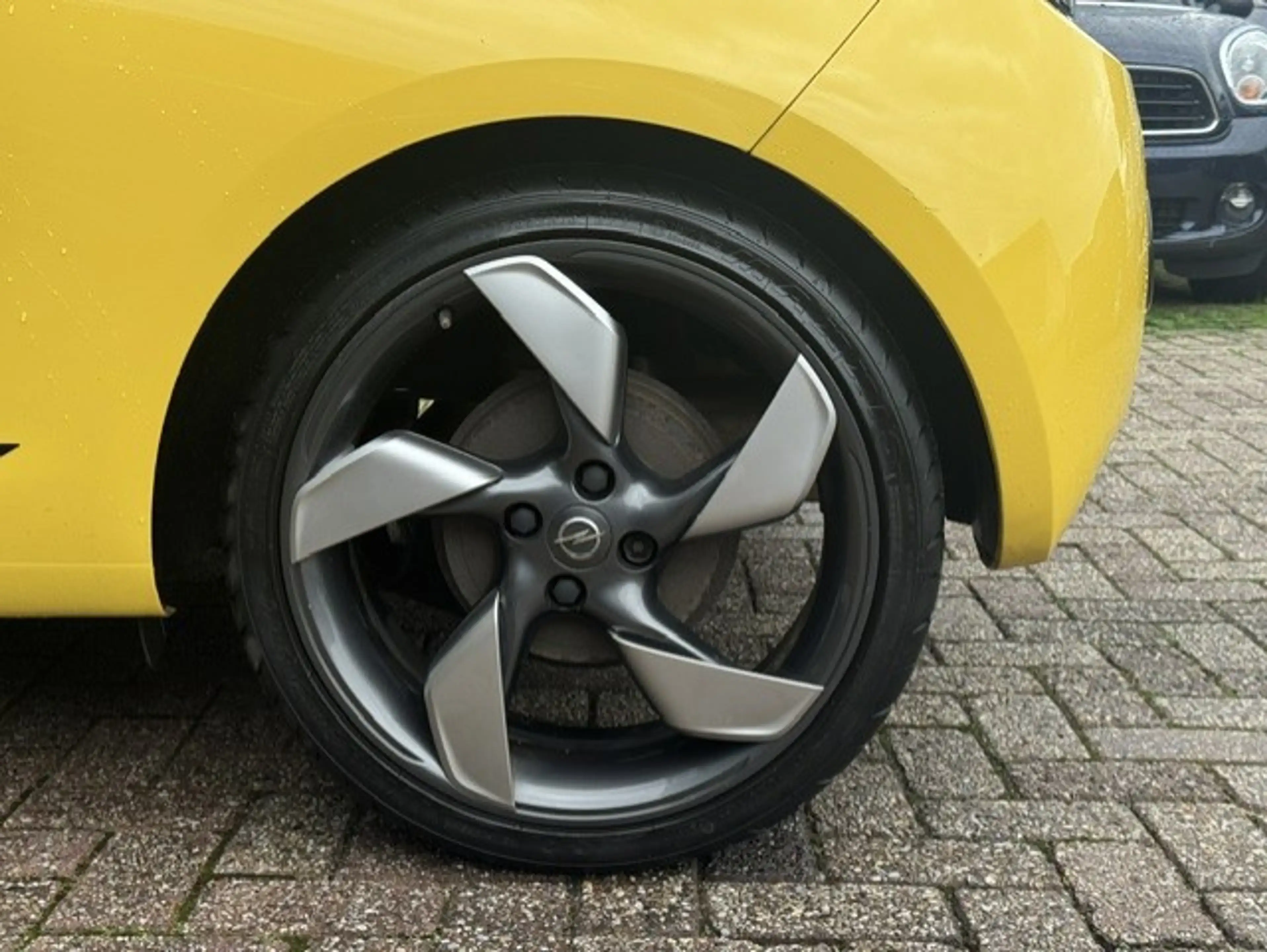 Opel Adam 1.4 Hardwell Edition - LED - Cruise - Climate -PDC — photo 10