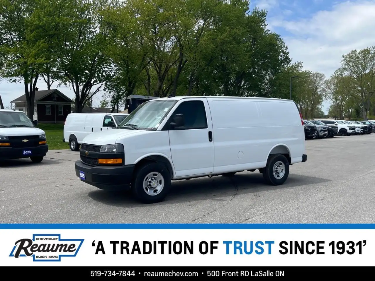 2025 Chevrolet Express 2500