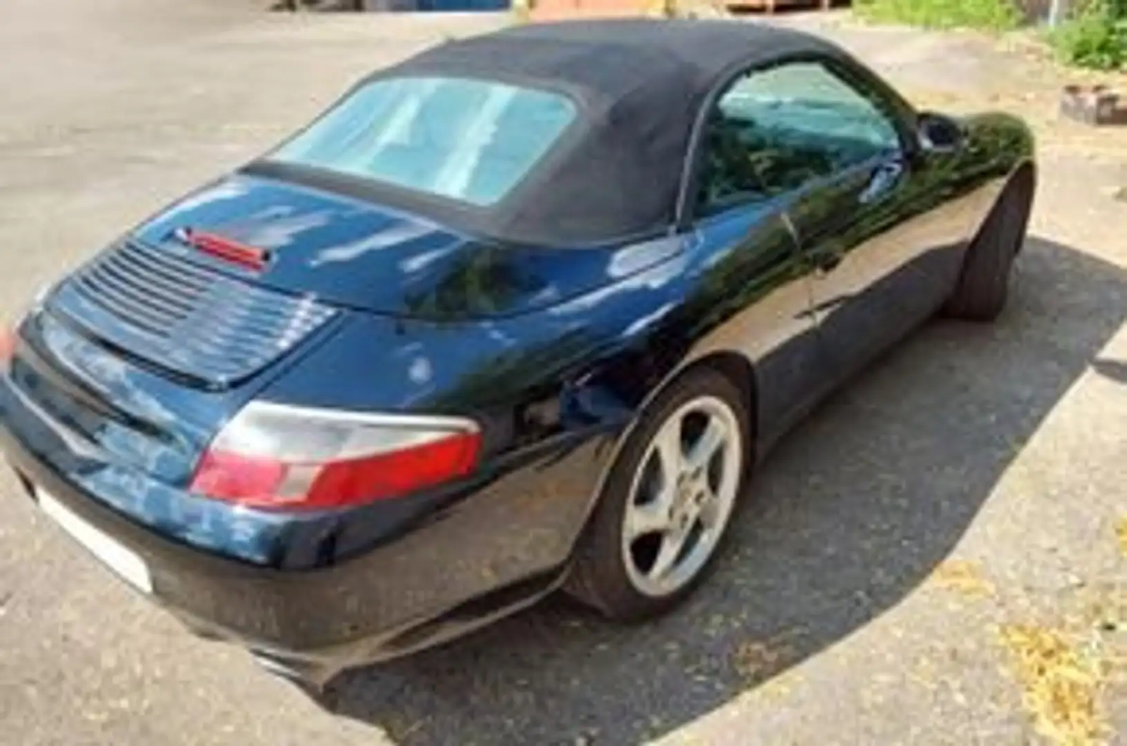 Porsche 996 911 Carrera Cabrio Black - 2