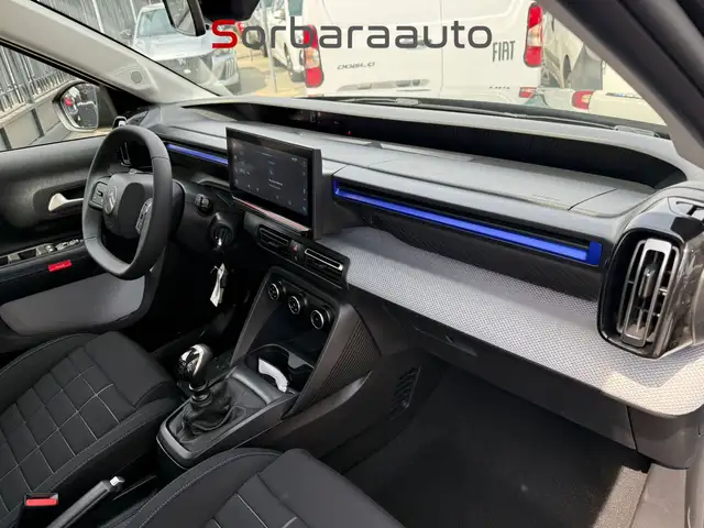 Citroen C3 view 12