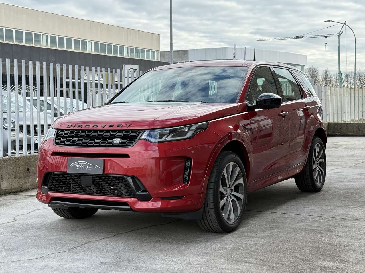 Land Rover Discovery Sport 1.5 I3 PHEV R-Dynamic SE awd auto