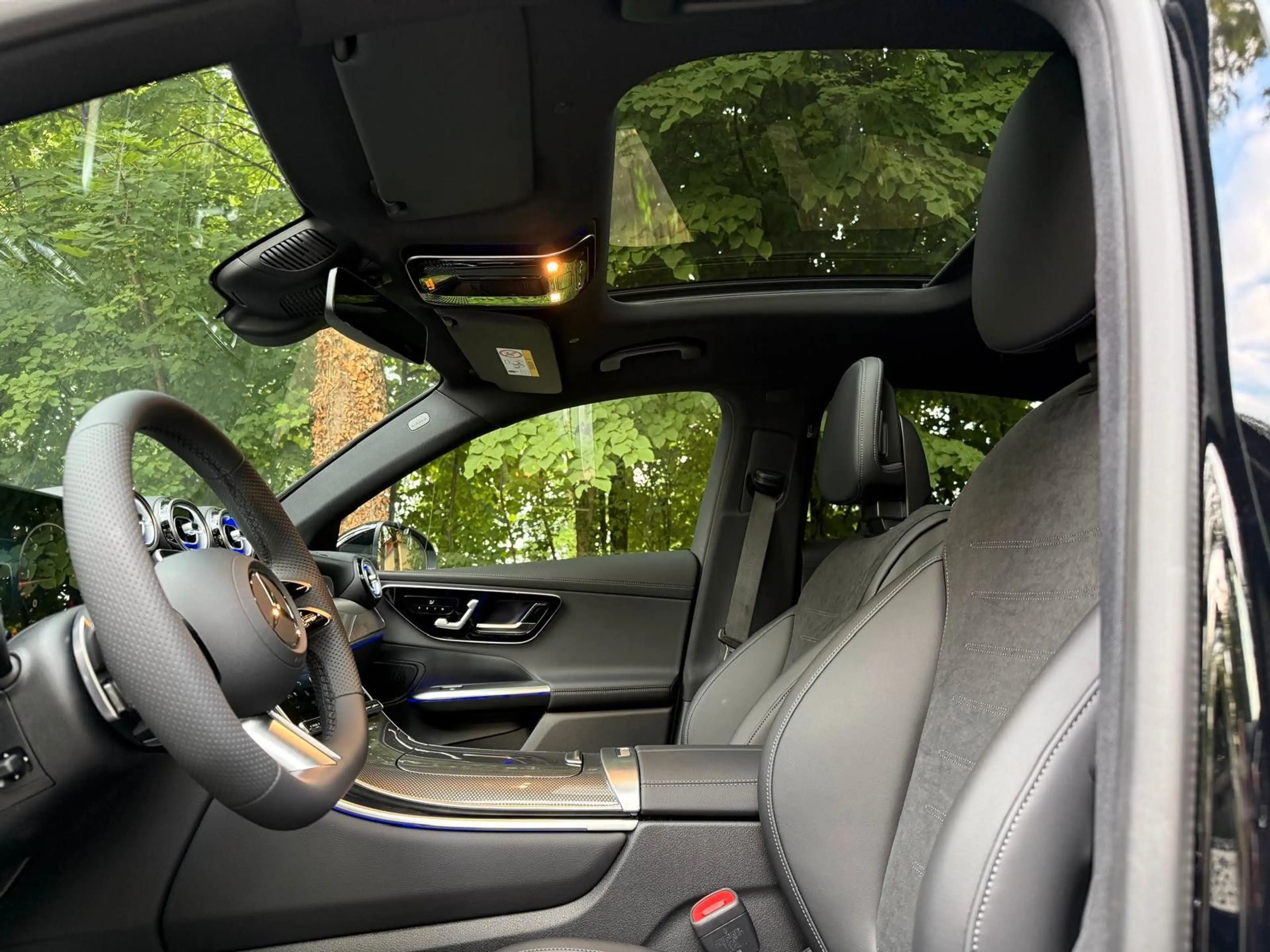 Mercedes-Benz GLC 220 4M Coupé AMG Premium 20" Pano — photo 6
