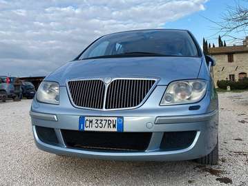 Phedra 2.2 jtd Emblema 6m