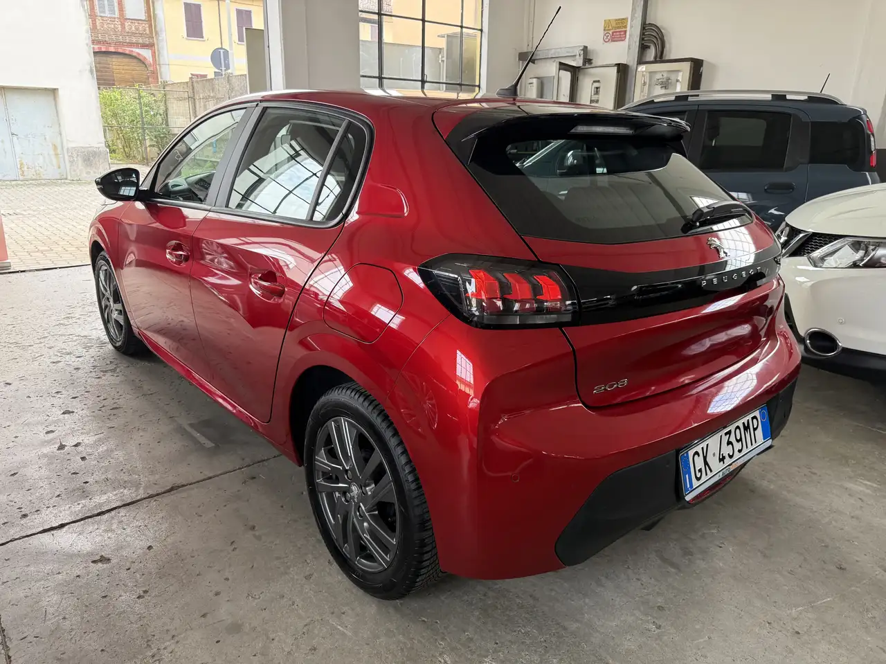 Peugeot 208 — photo 15 sur 15