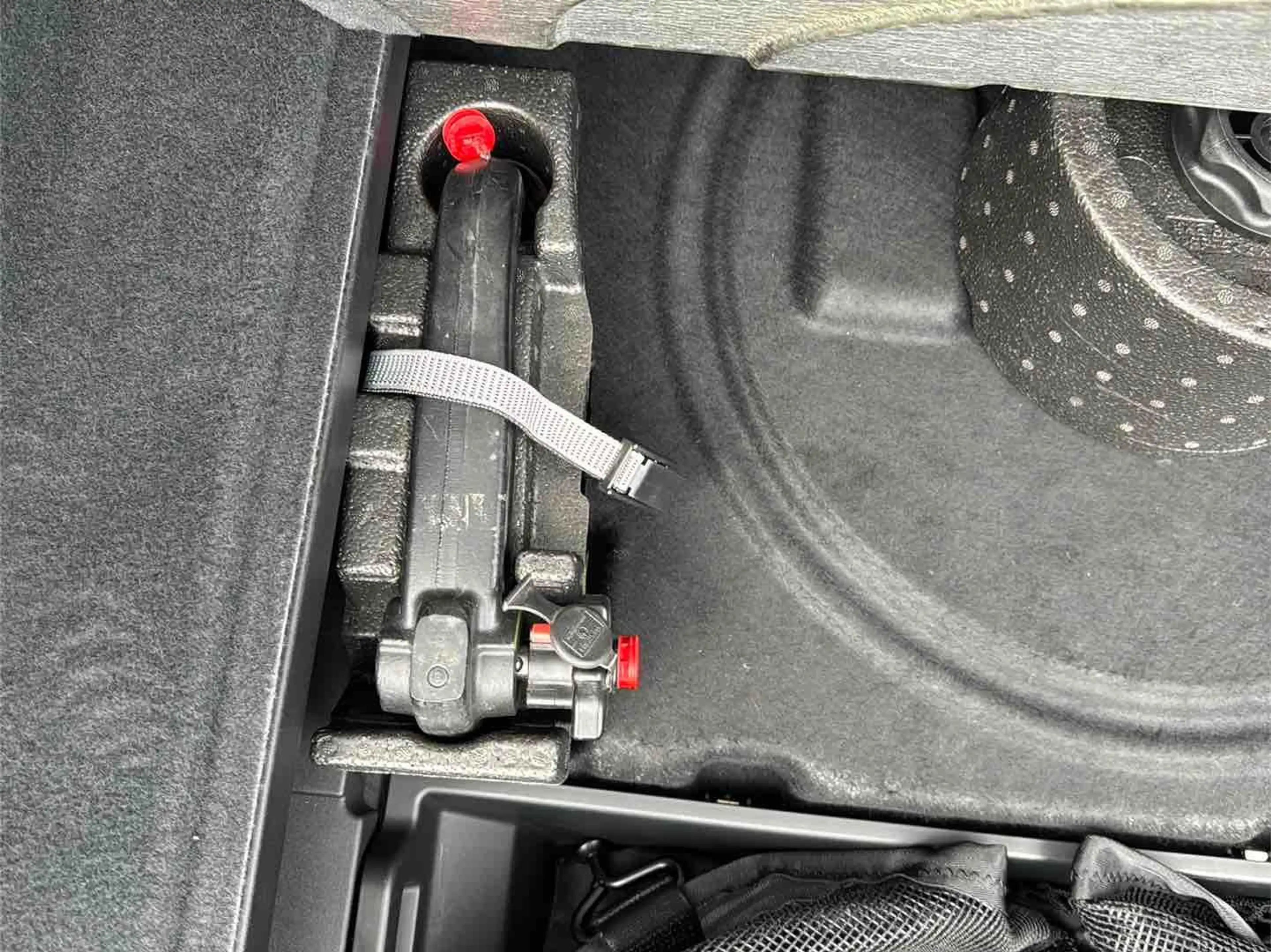 Audi e-tron 55 2x S line BLACK EDITION AHK B&O KAMERA — photo 10