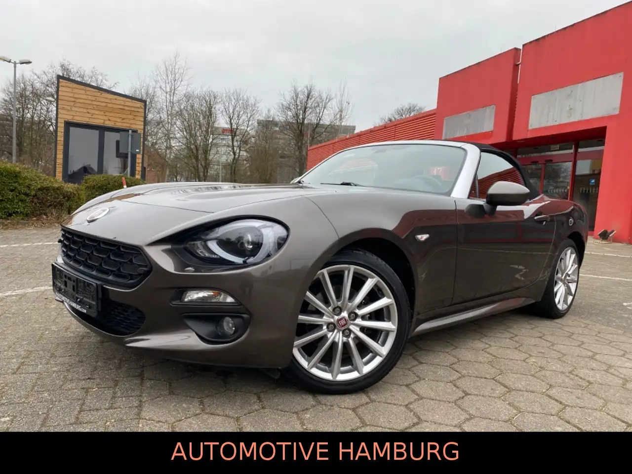 Fiat 124 Spider