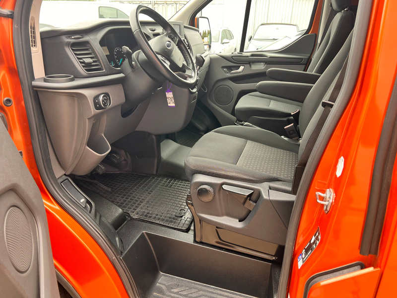 Ford Transit Custom 320 L1 Trend — photo 13