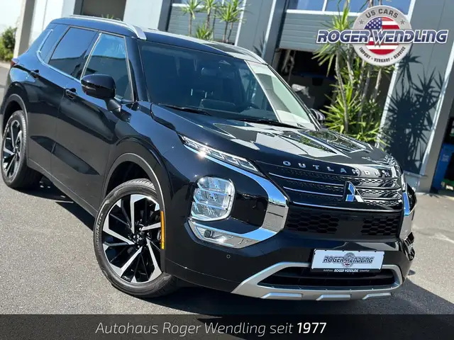 Mitsubishi Outlander OUTLANDER SEL SPECIAL EDITION 4WD 2,5 7 SITZE