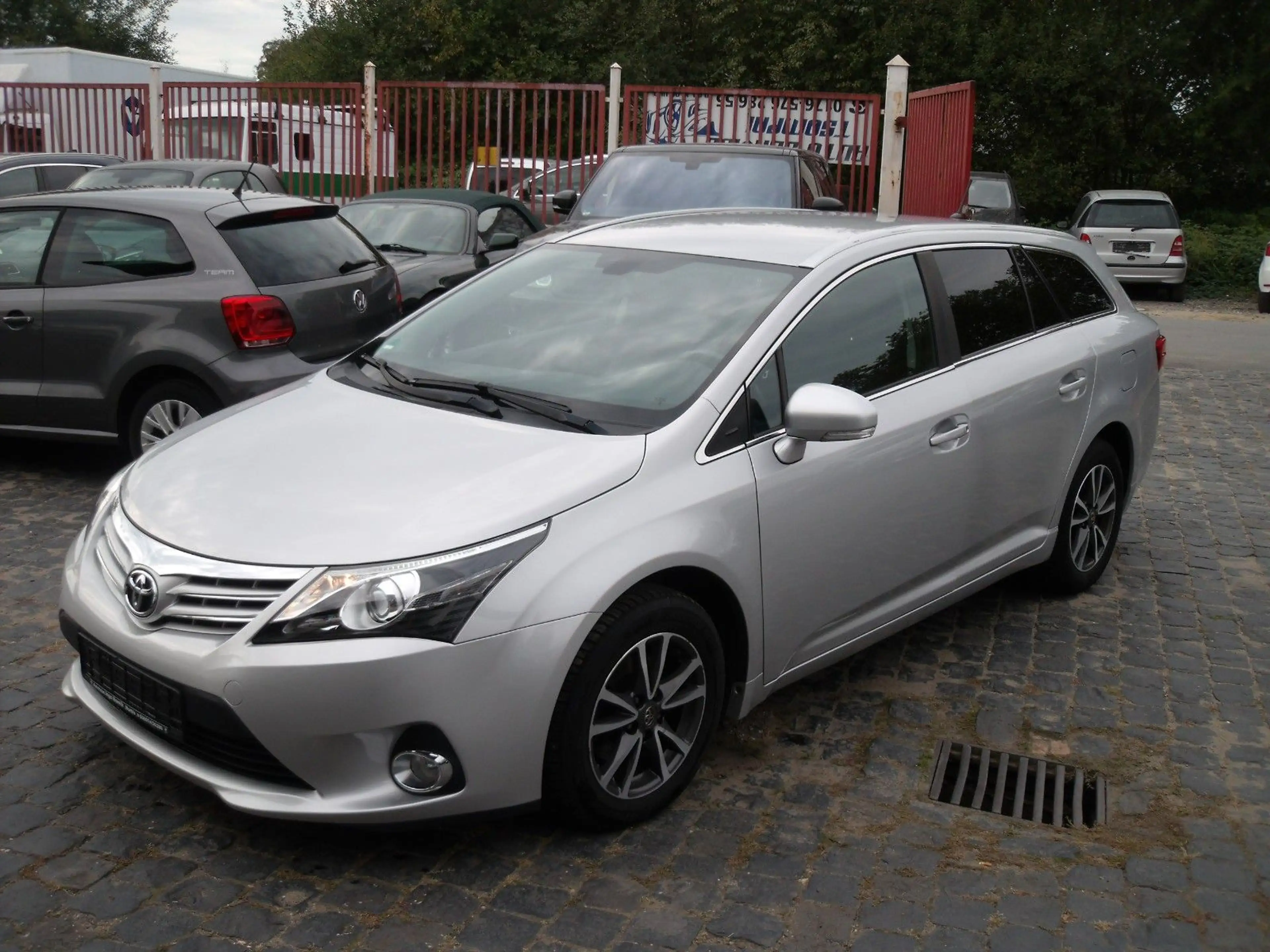 Toyota Avensis Kombi Edition