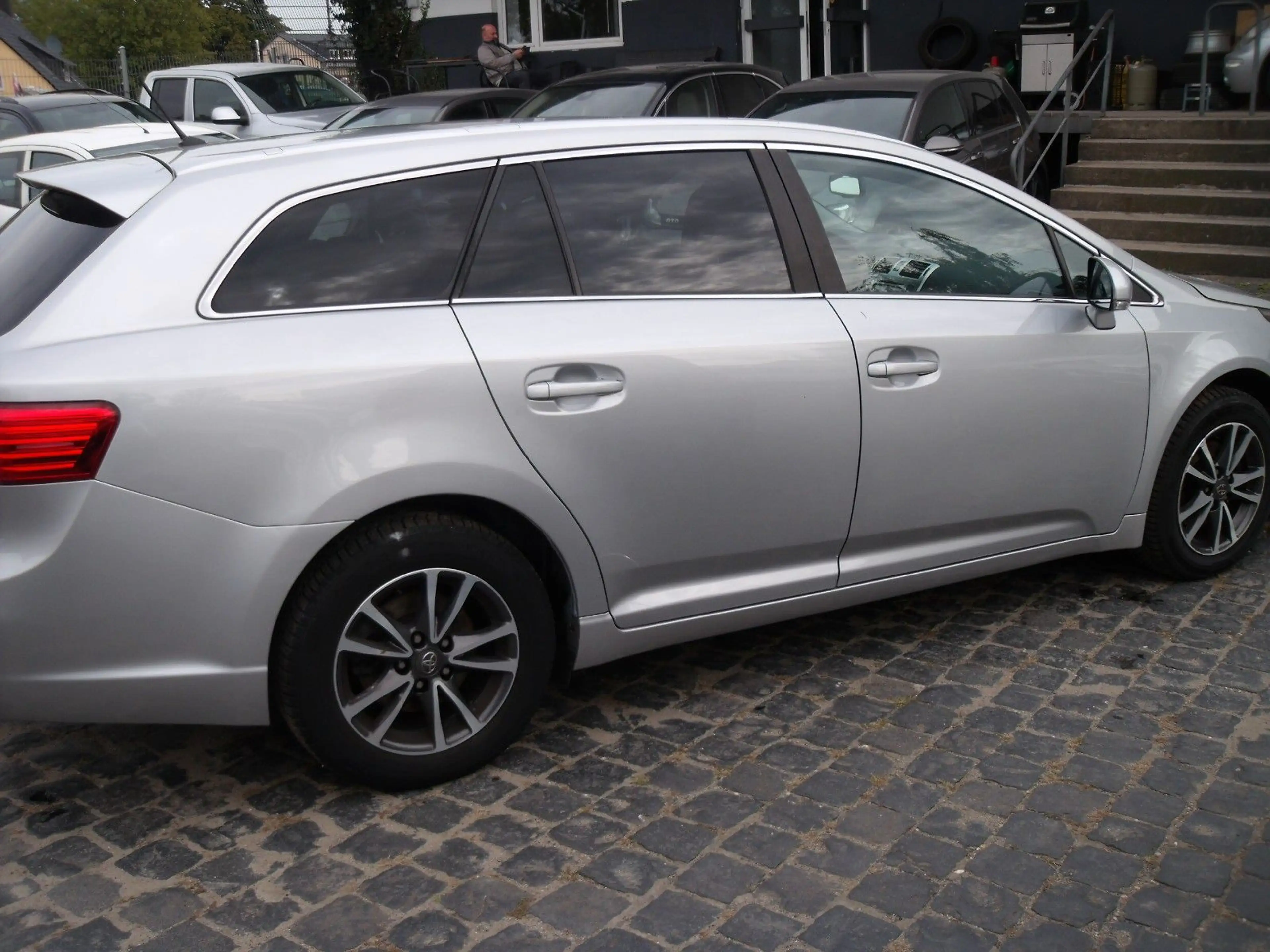 Toyota Avensis Kombi Edition — photo 6