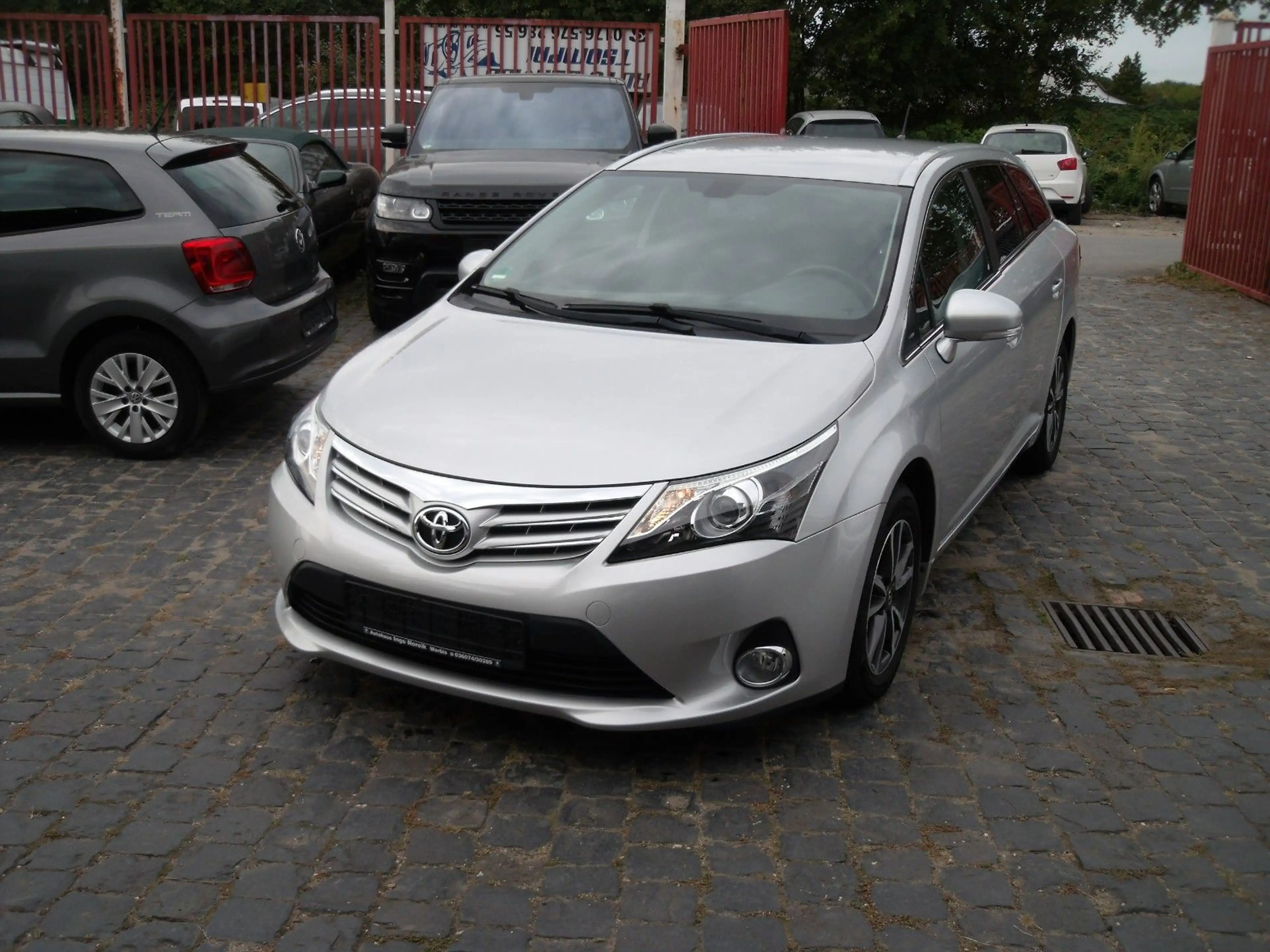 Toyota Avensis Kombi Edition — photo 2