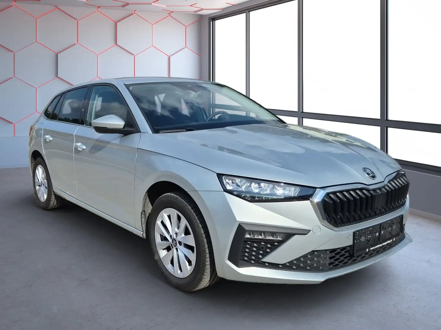 Skoda Scala Selection TSI DSG Silber - 2
