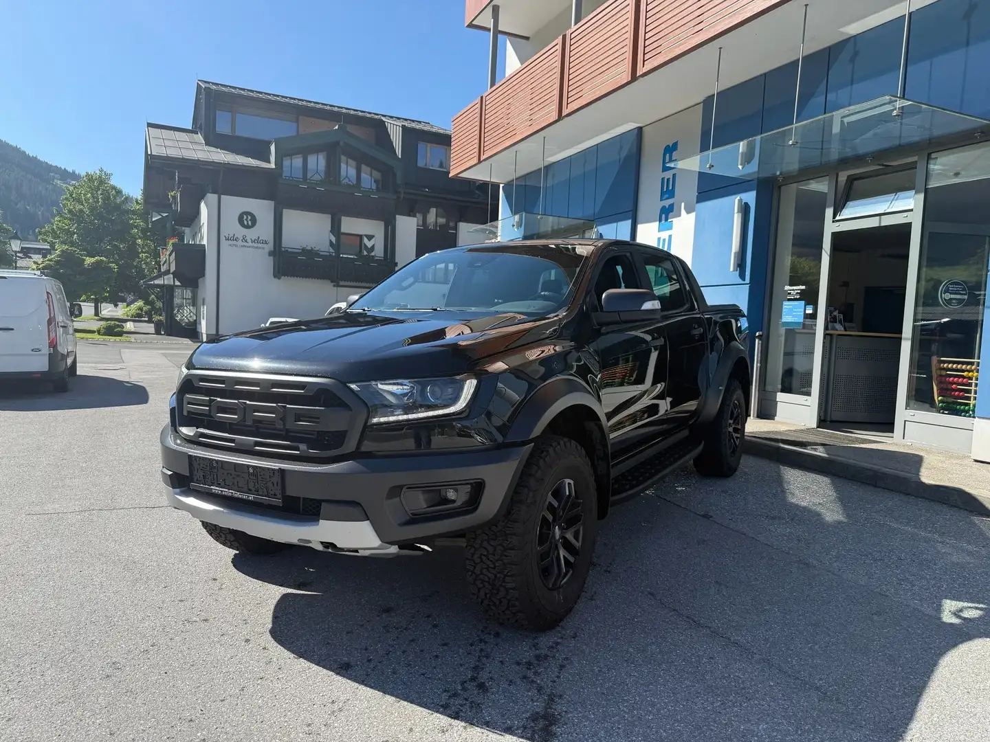 Ford Ranger Doppelkabine Raptor 4x4 2,0 EcoBlue Aut. Schwarz - 2