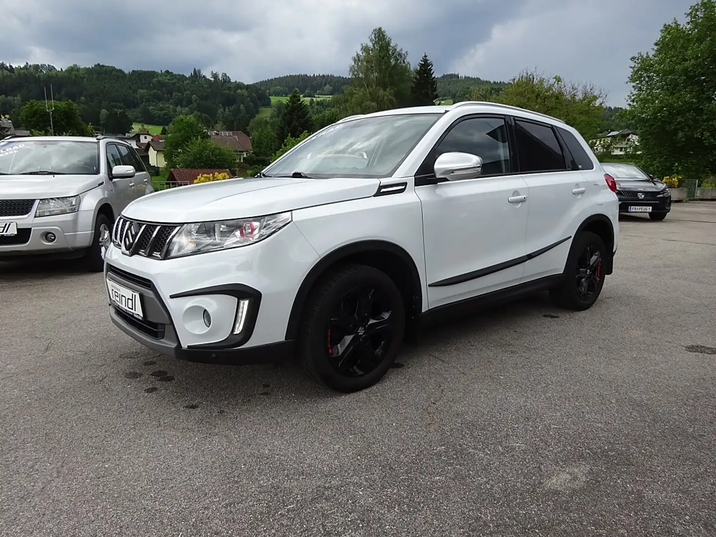 Suzuki Vitara 1,4 S "ALLRAD" flash, Navi, Rückfahrkamera, AHK... Weiß - 1