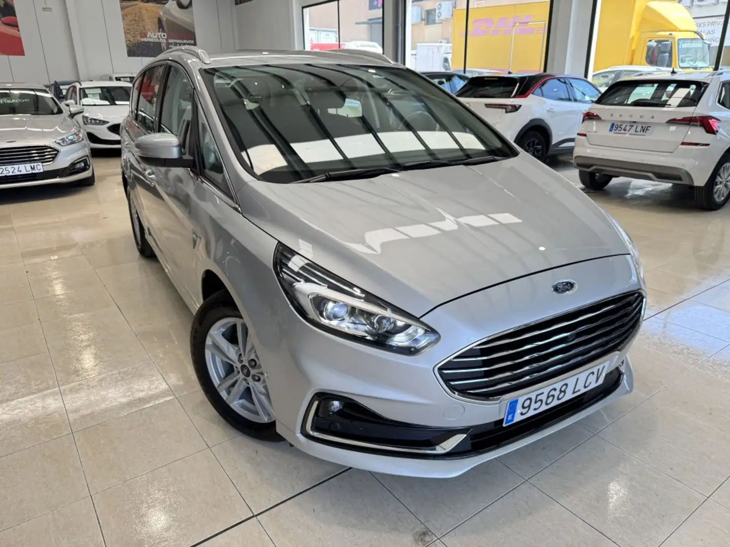 Ford S-Max 2.0TDCi Panther Titanium 150 Gris - 2