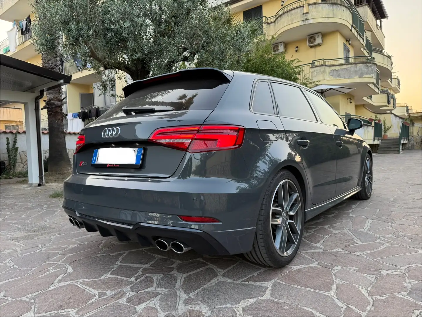 Audi S3 Sportback 2.0 tfsi quattro 310cv s-tronic - 2