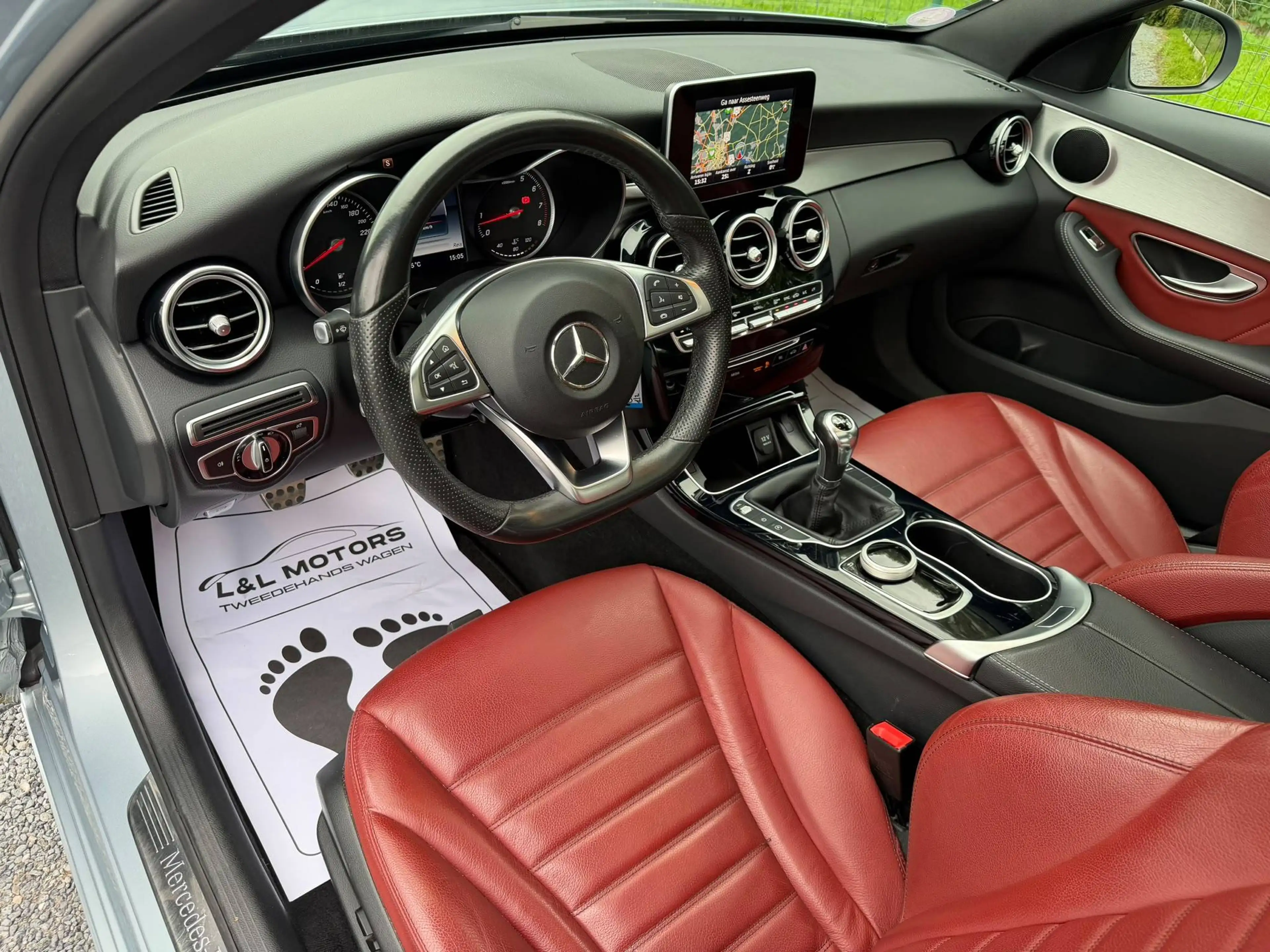 Mercedes-Benz C 200 AMG PACK*Navi Open Dak Leder Cruise Full Led*Euro6 — photo 9