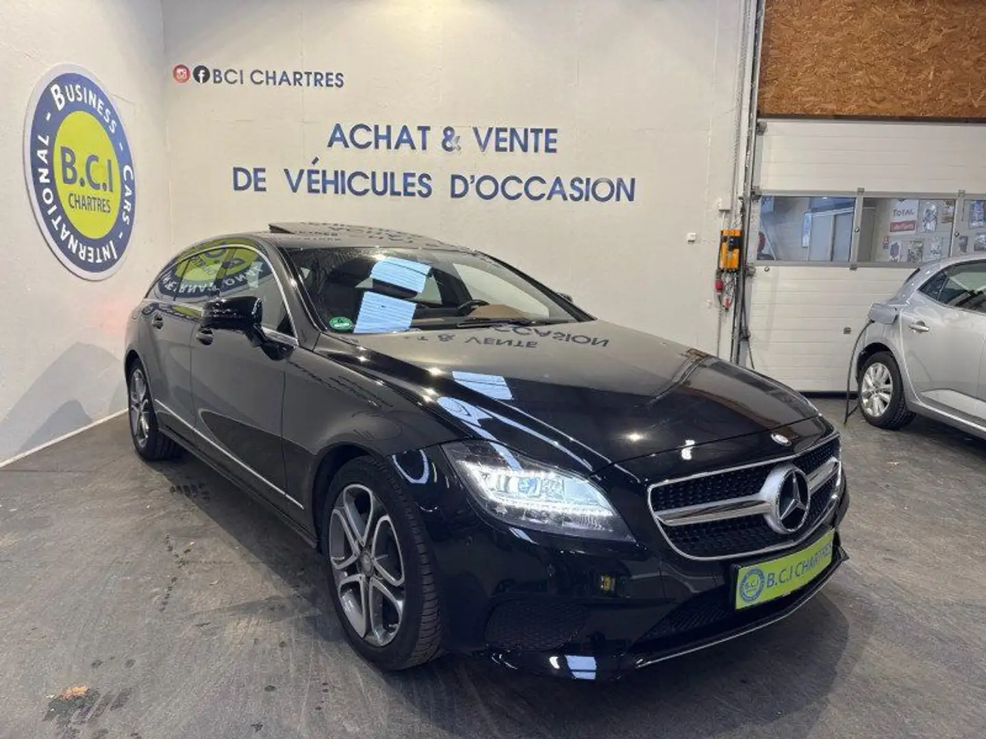 Mercedes-Benz CLS 350 D EXECUTIVE 4MATIC 9G-TRONIC Noir - 2
