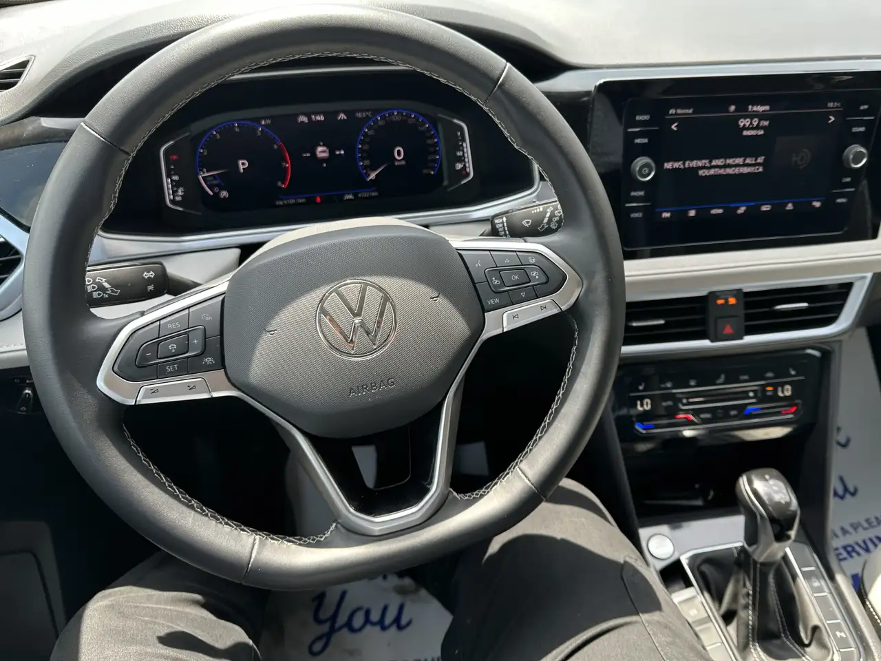 Volkswagen Taos снимка Volkswagen Taos