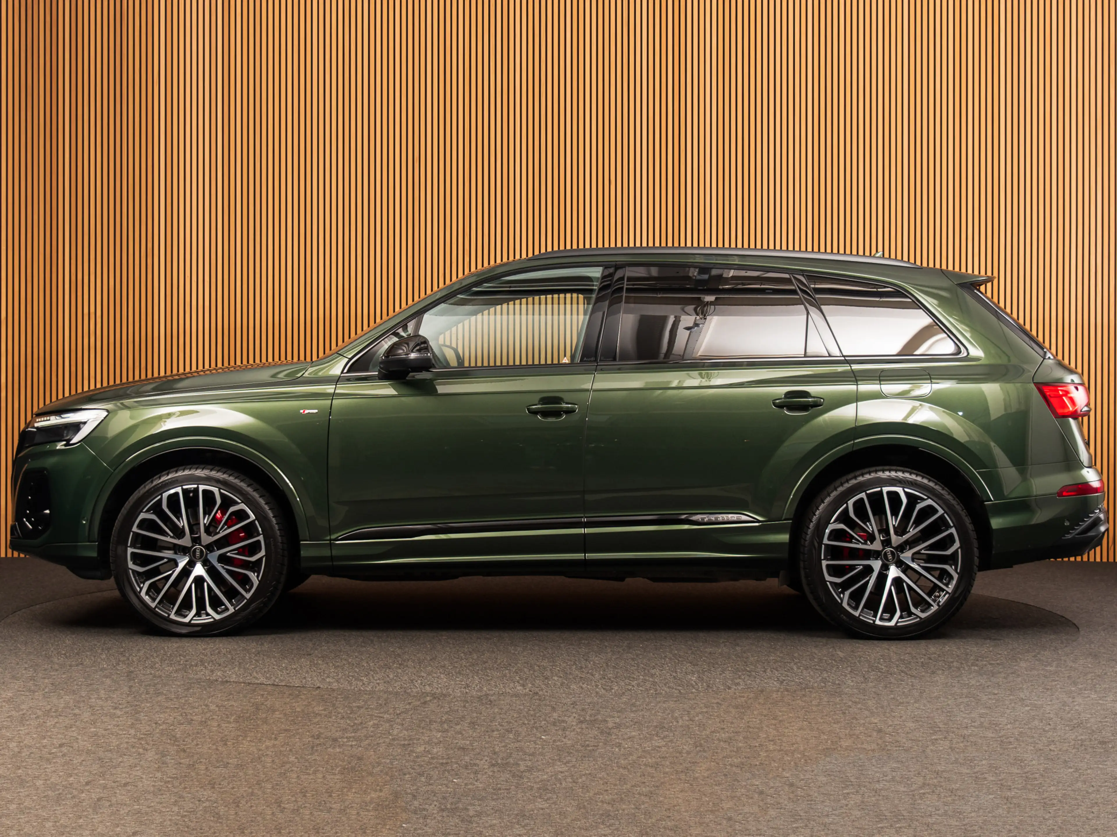 Audi Q7 60 TFSI e quattro ADVANCED ONDST-B&O-MASSAGE-PANO- — photo 2