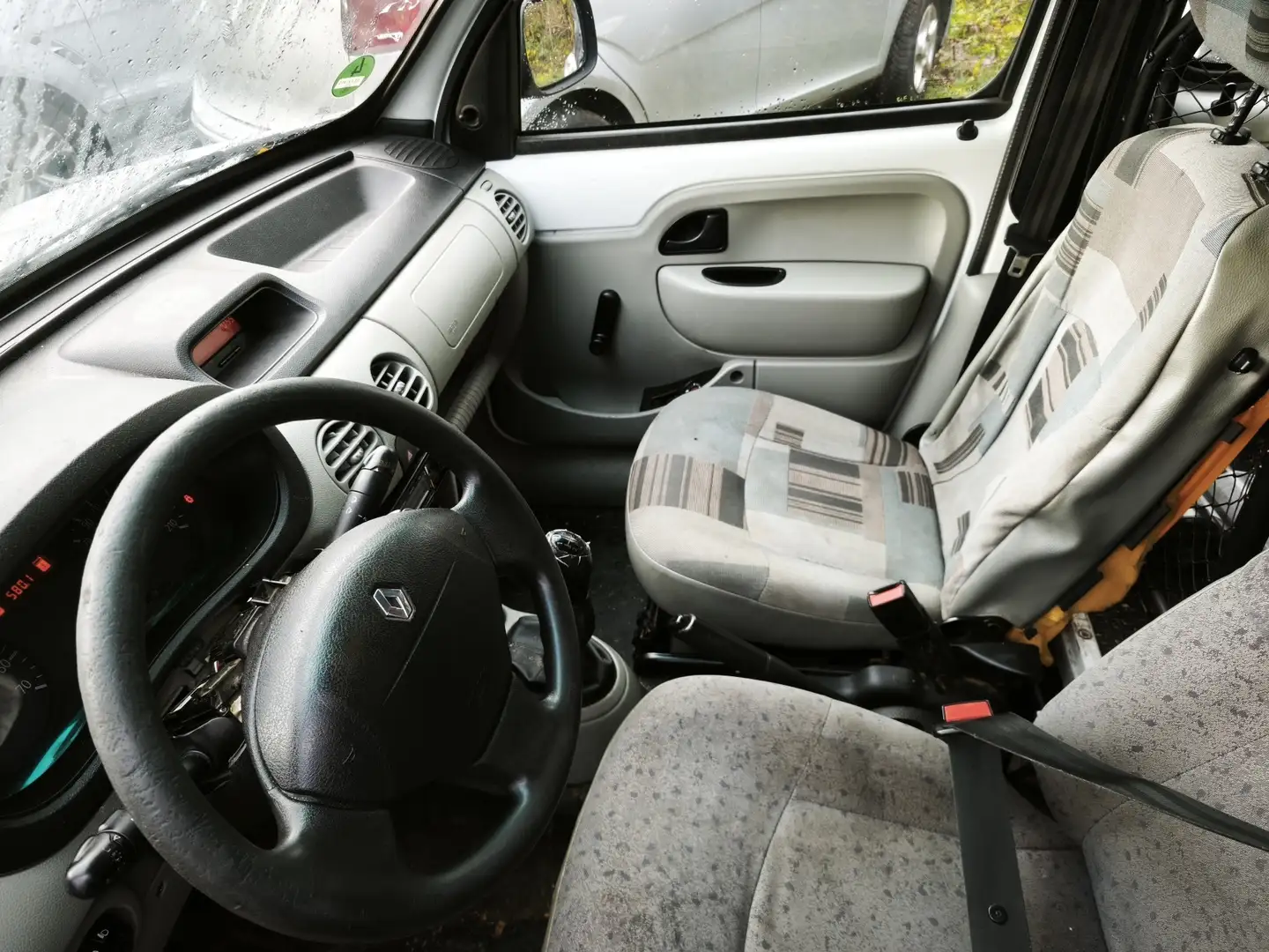 Renault Rapid Blanc - 2