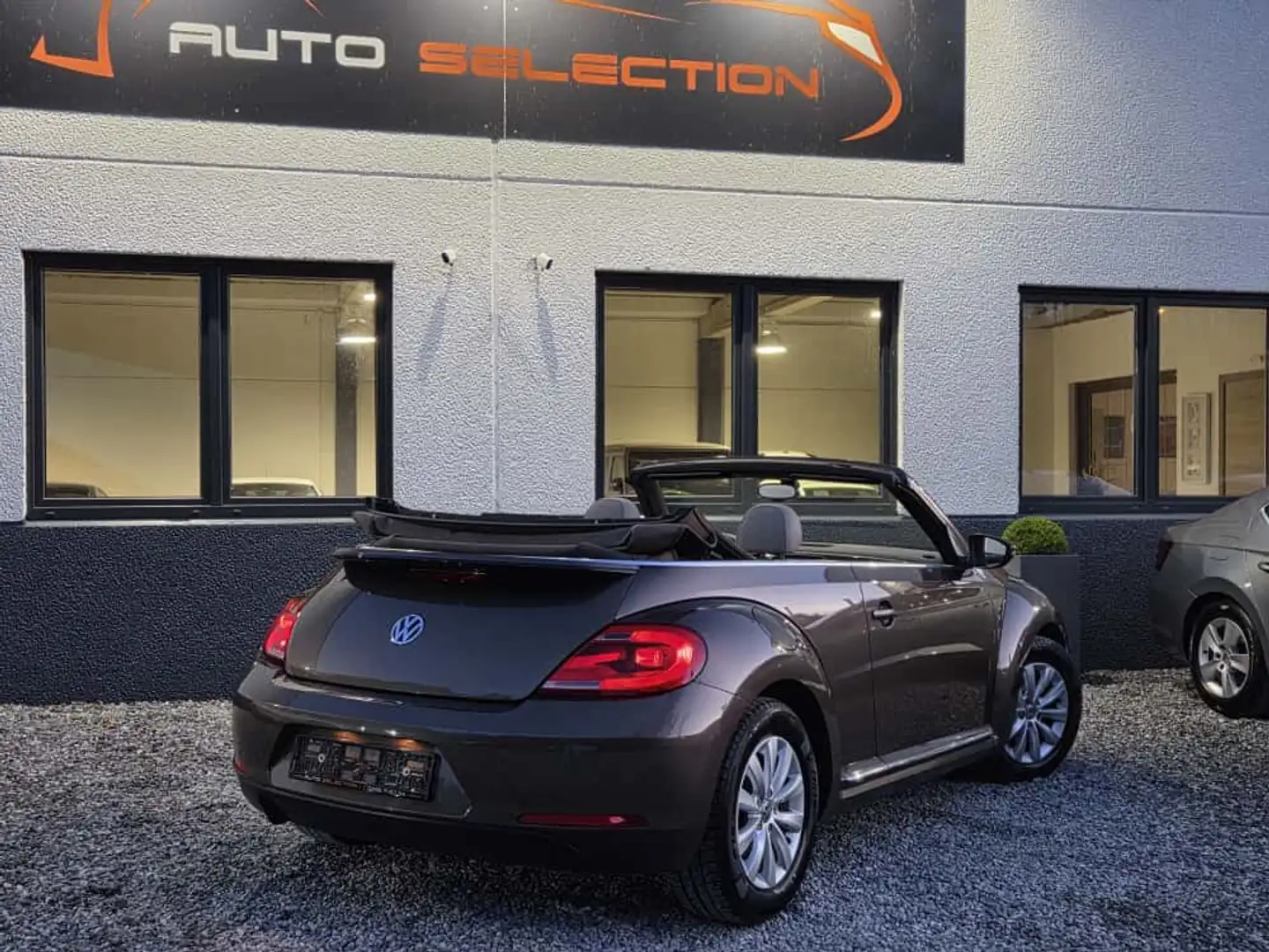 Volkswagen Beetle Cabriolet 1.2 TSI | CUIR CHAUFFANT | NAVI | CRUISE Beige - 2