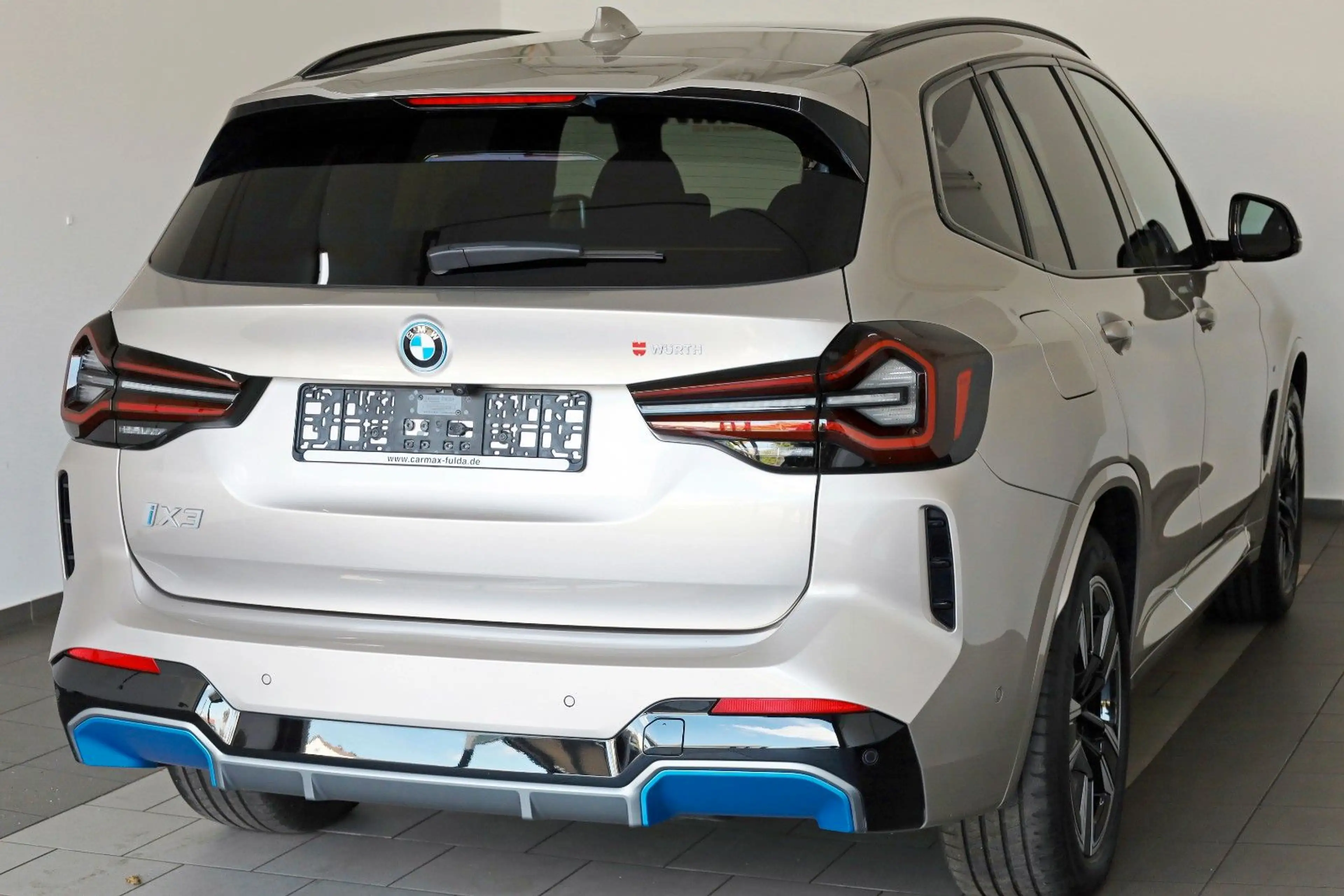BMW iX3 Inspiring+M Pak.,Leder,Navi,LED,PanDach,Park — photo 2
