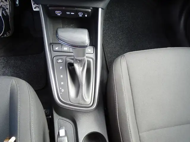 Hyundai Bayon view 10